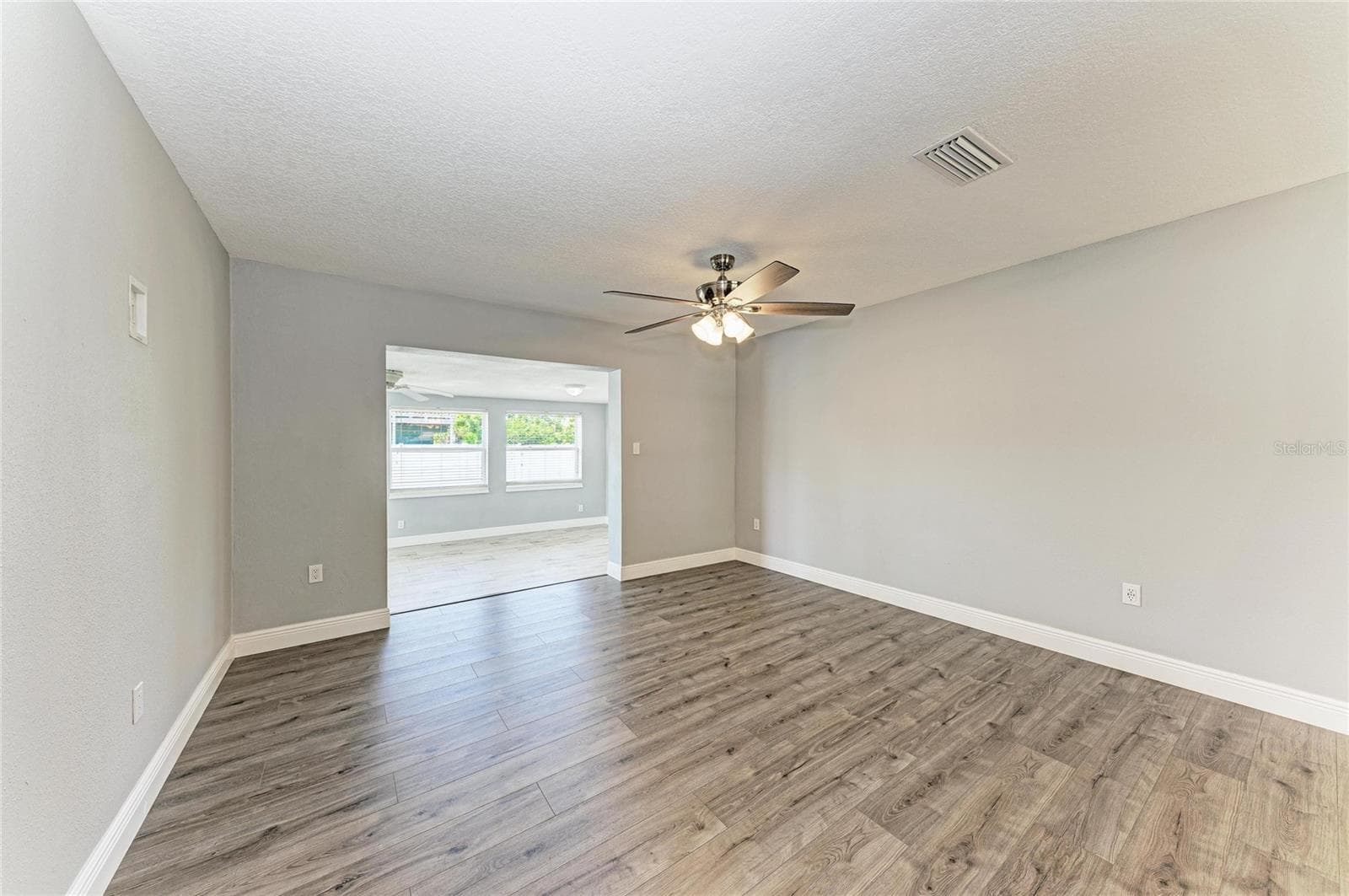 Single Family Residence at 2401 10TH ST W, PALMETTO, photo 20 of 46