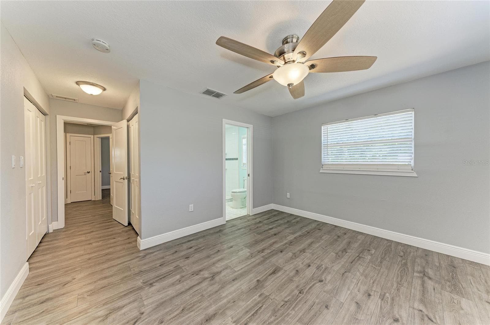 Single Family Residence at 2401 10TH ST W, PALMETTO, photo 24 of 46