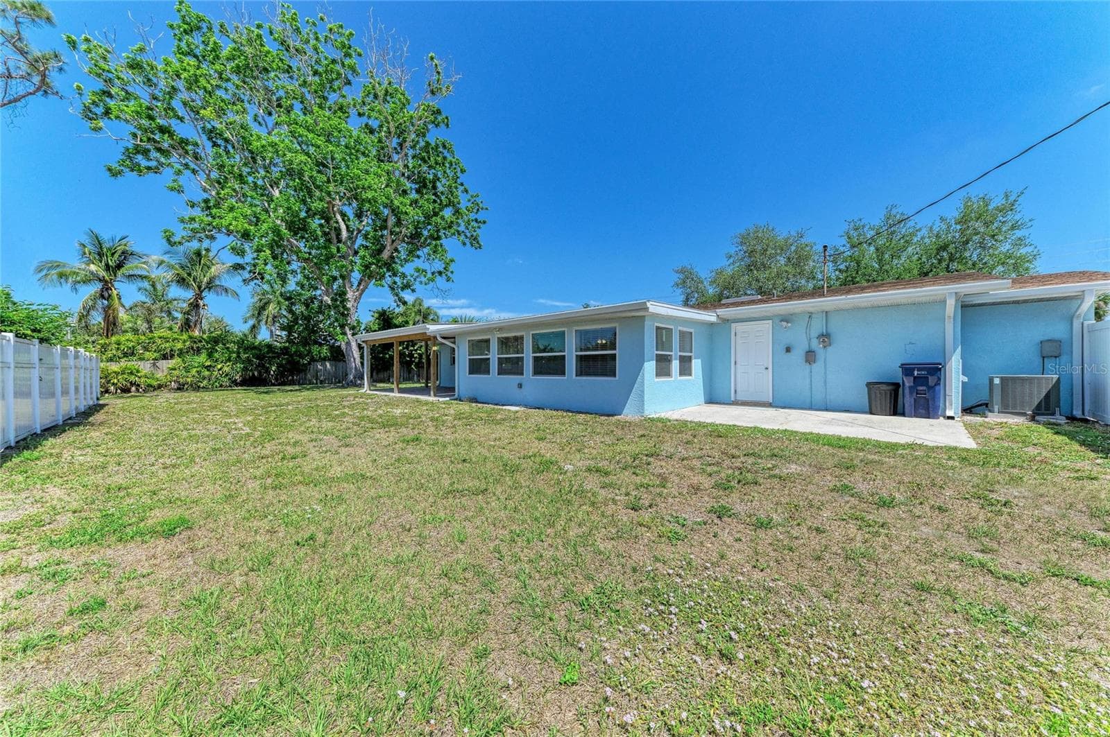 Single Family Residence at 2401 10TH ST W, PALMETTO, photo 44 of 46