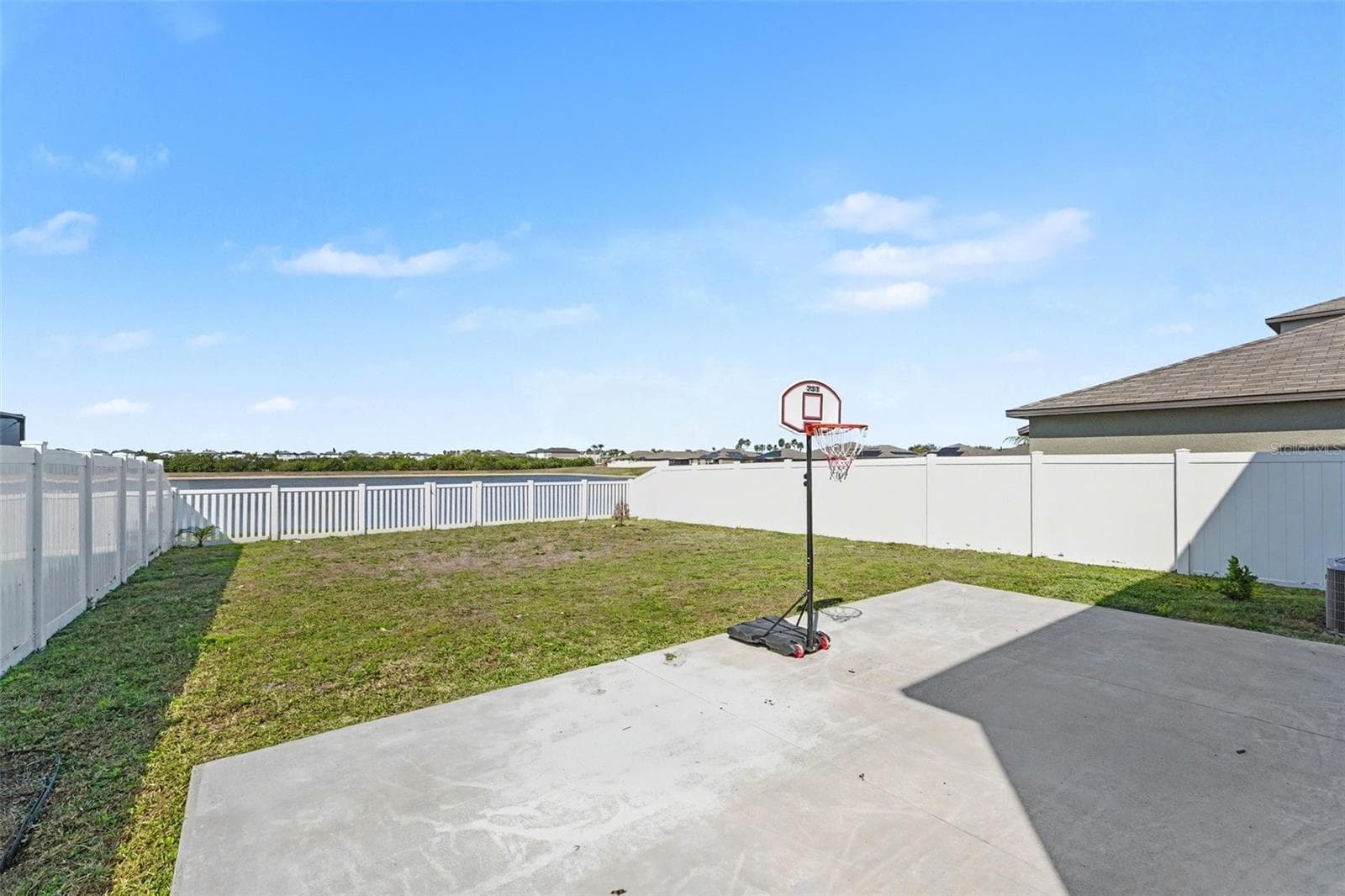 Single Family Residence at 882 OLIVE CONCH ST, RUSKIN, photo 24 of 36