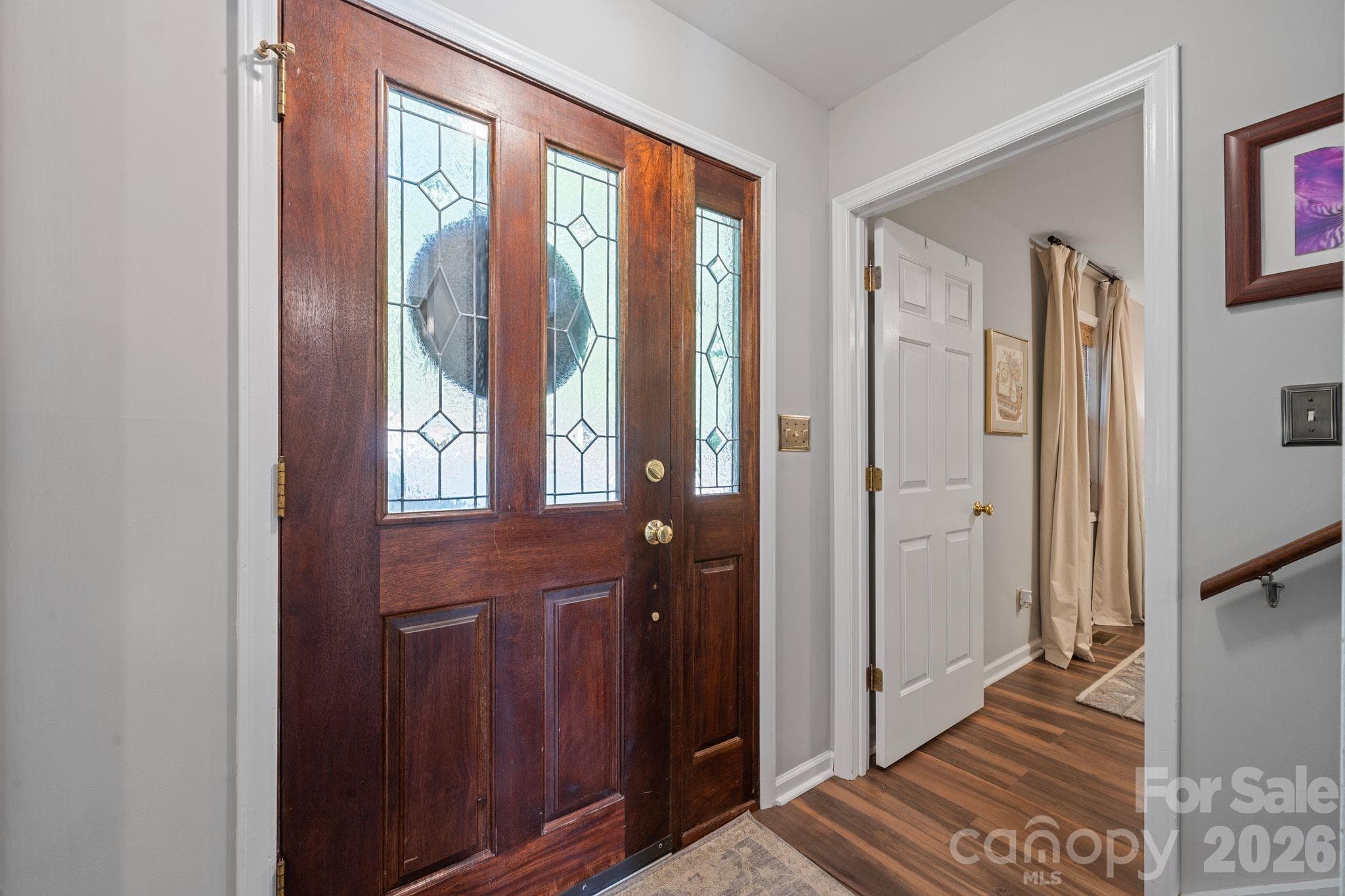Single Family Residence at 710 Riverwood Drive, Lexington, photo 5 of 46