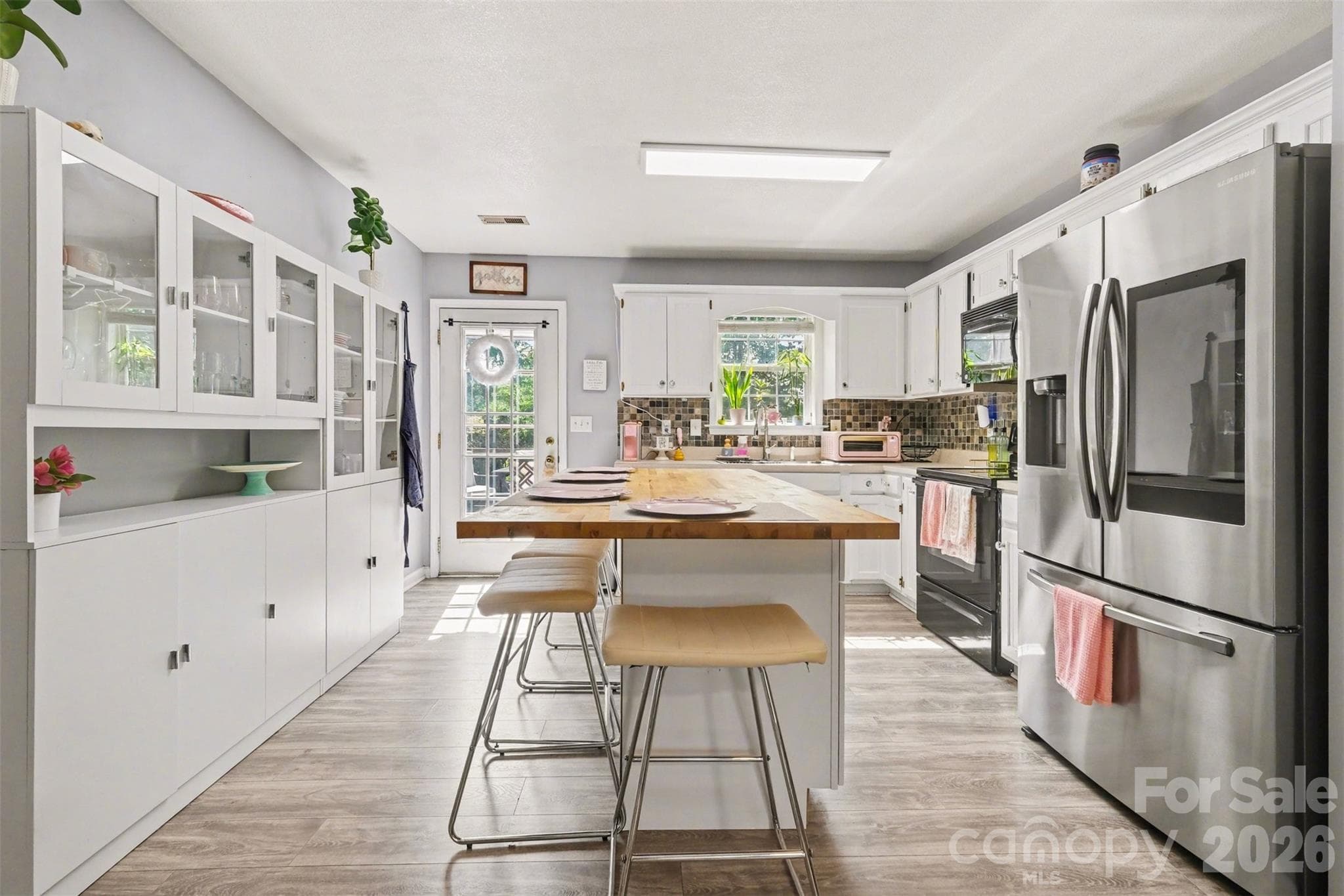 Single Family Residence at 2056 Redberry Lane, Conover, photo 12 of 31