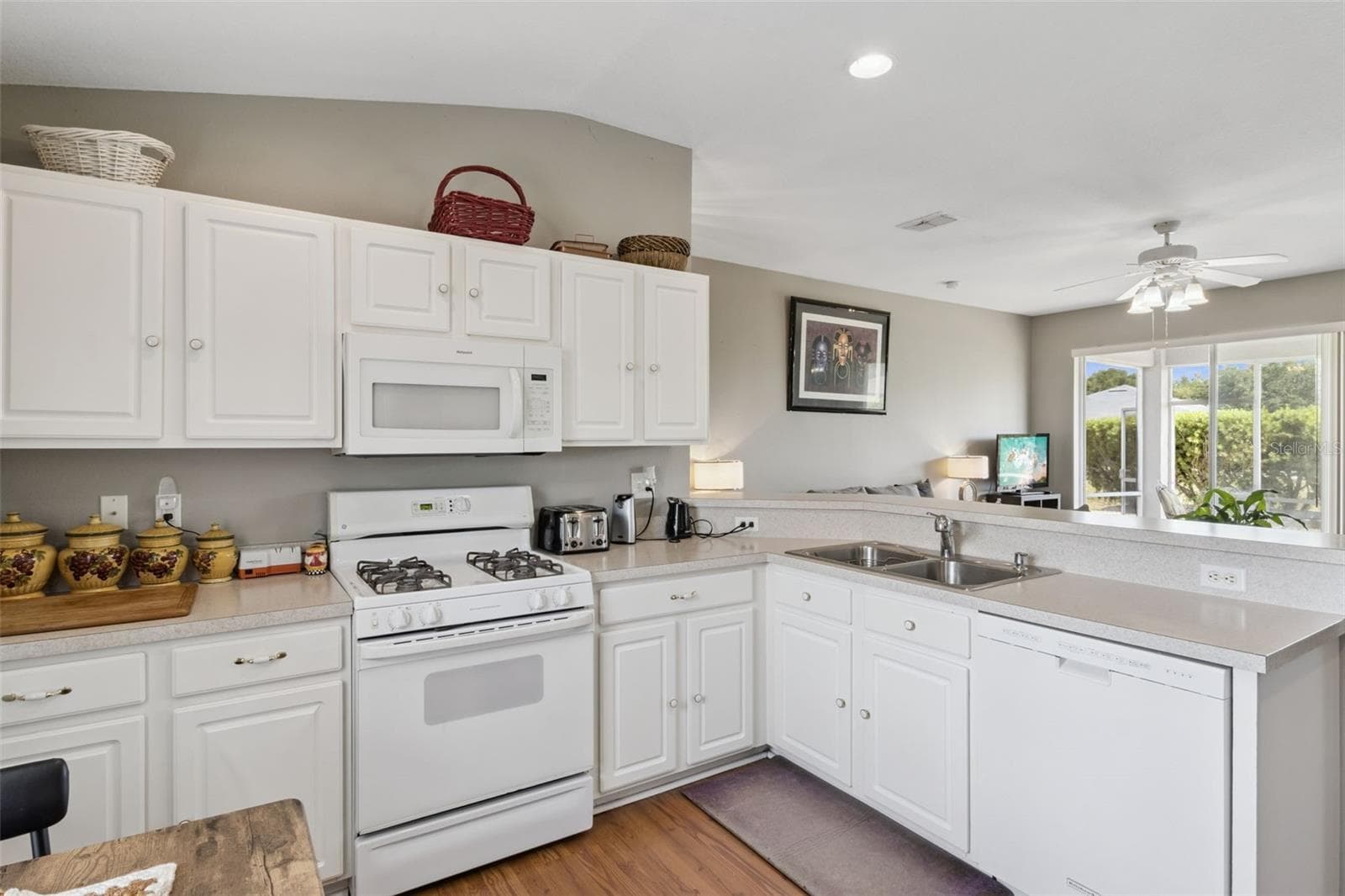 Single Family Residence at 4149 WINDCHIME LN, LAKELAND, photo 17 of 51
