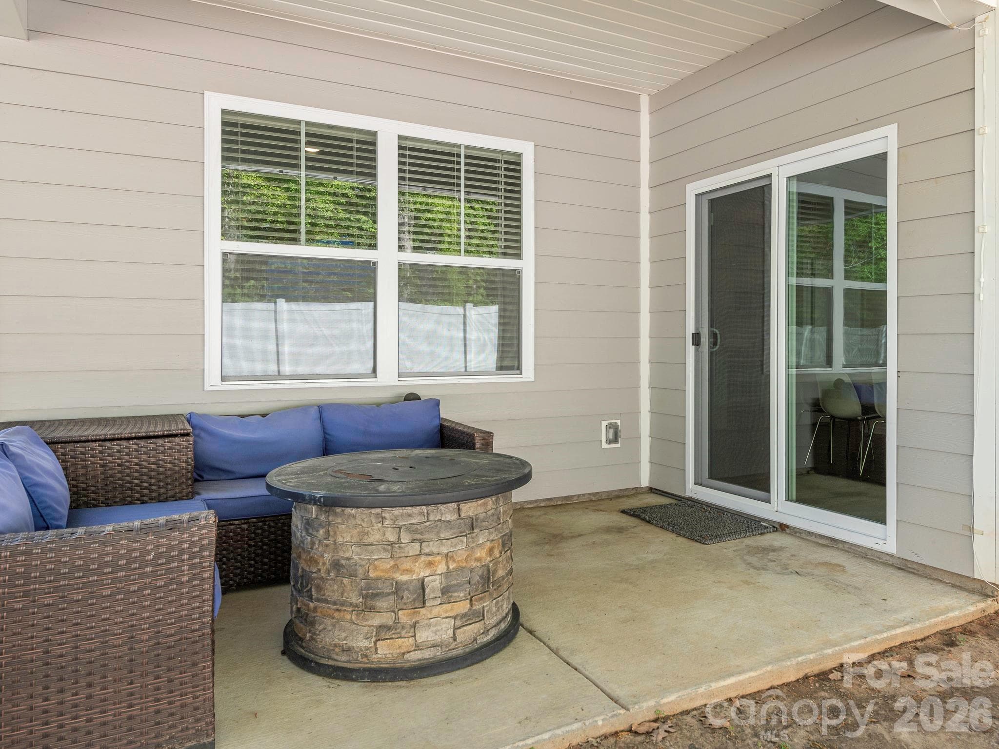 Single Family Residence at 3649 Azalea Ridge Drive, Mount Holly, photo 6 of 48