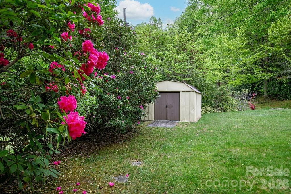 Storage Shed - 520 Blythe Road, Pisgah Forest