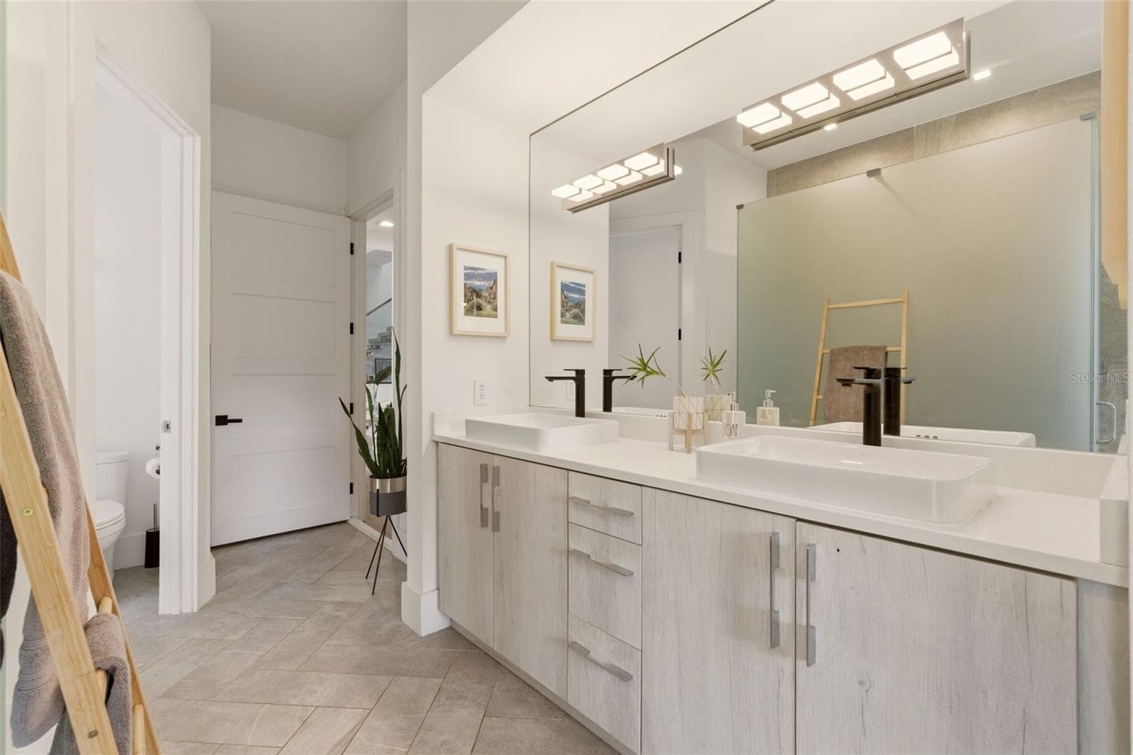 Single Family Residence at 446 MELROSE AVE, WINTER PARK, photo 10 of 39