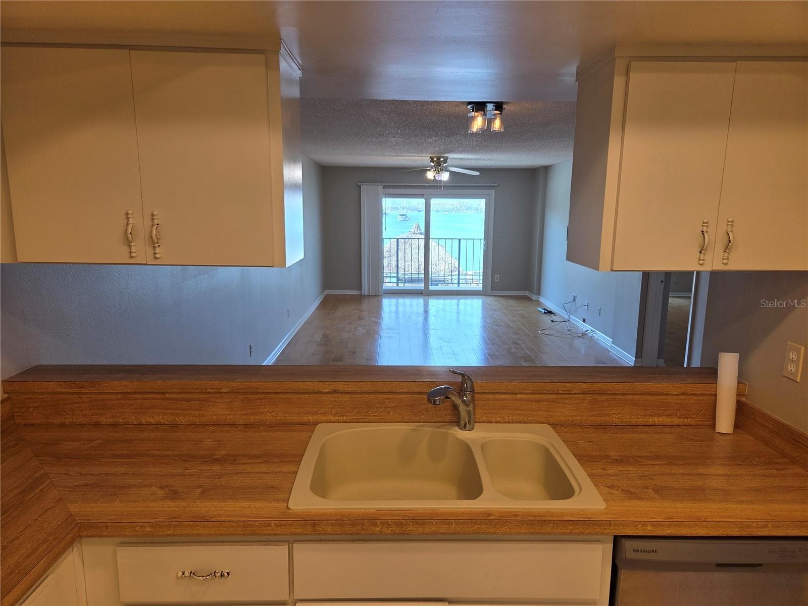 Condominium at 650 ISLAND WAY #202, CLEARWATER BEACH, photo 24 of 52