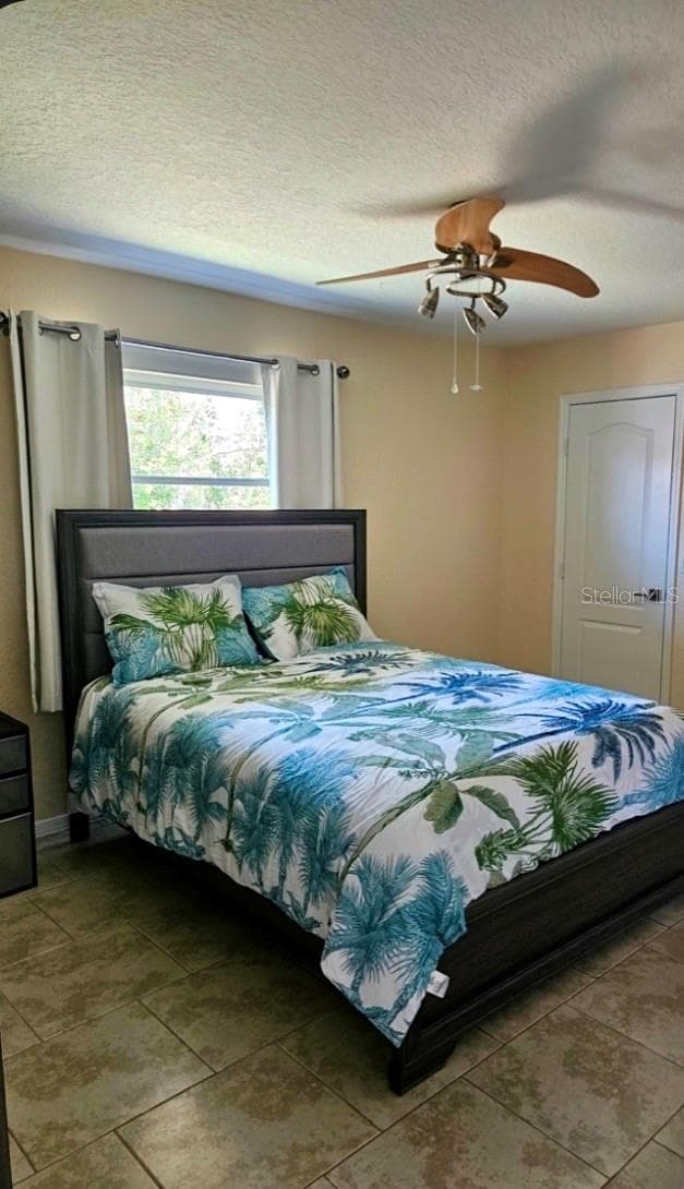Single Family Residence at 25332 RAMPART BLVD, PUNTA GORDA, photo 31 of 49