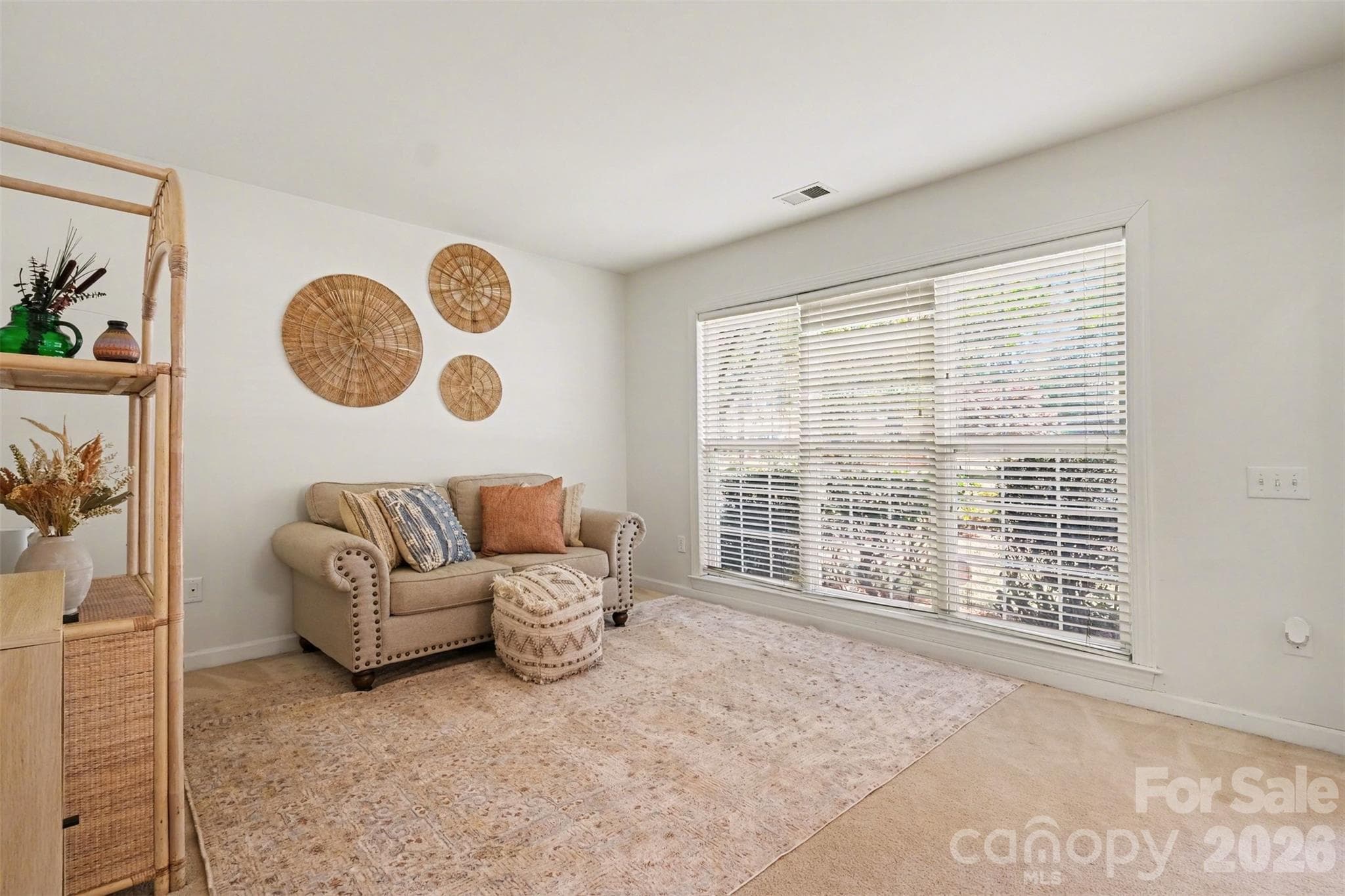 Single Family Residence at 15817 Prestwoods Lane, Huntersville, photo 8 of 41