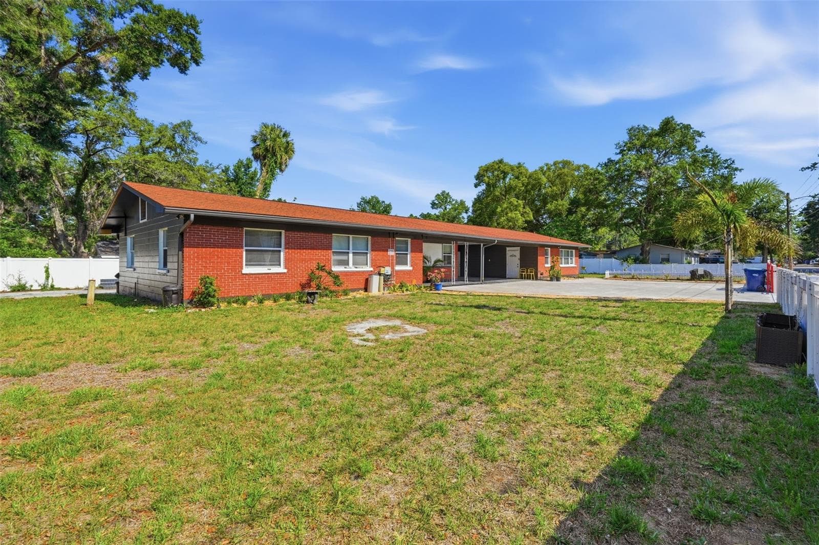 Single Family Residence at 10107 N ASTER AVE, TAMPA, photo 2 of 57