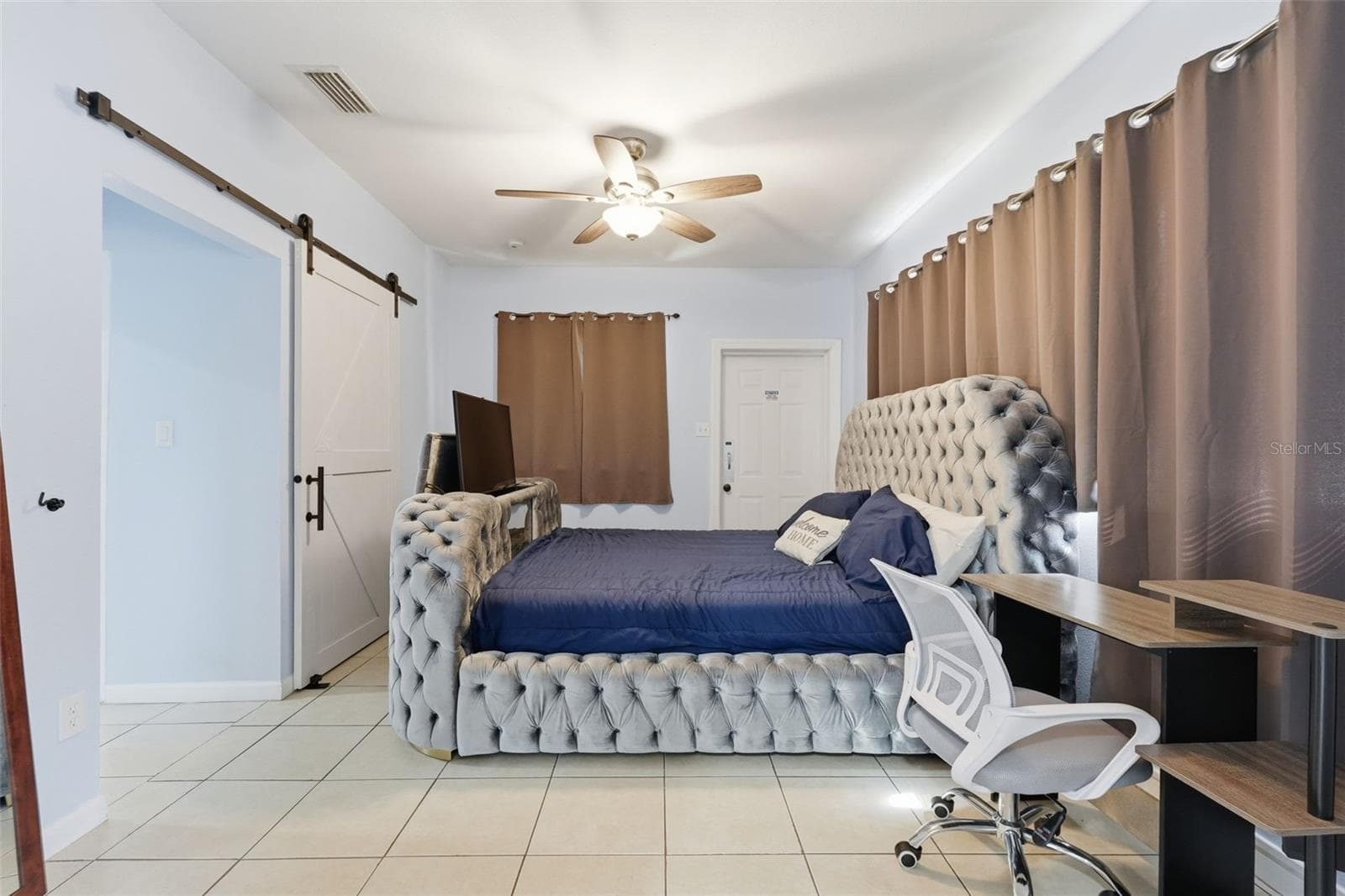 Single Family Residence at 10107 N ASTER AVE, TAMPA, photo 10 of 57