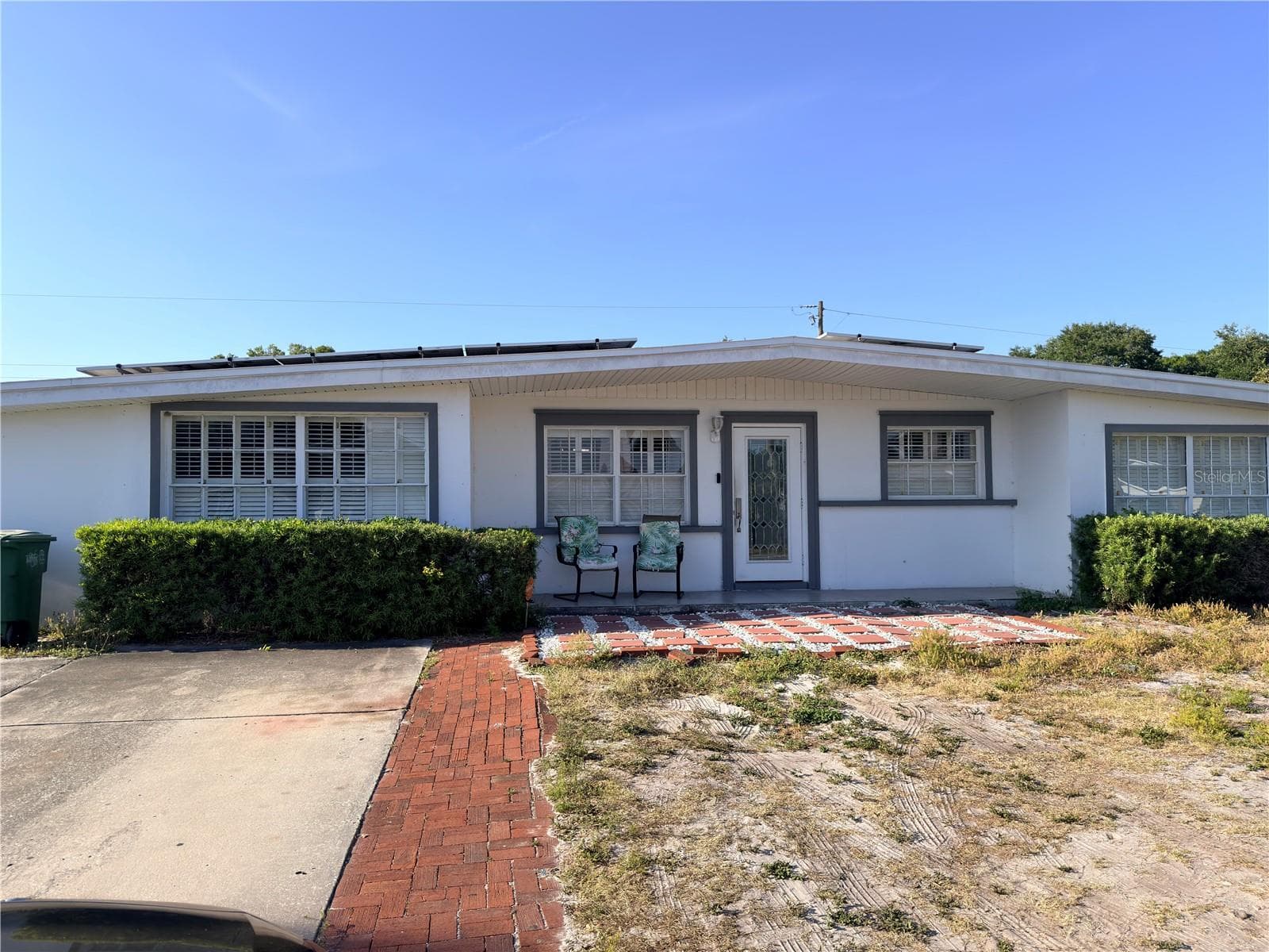 3107 W OSBORNE AVE