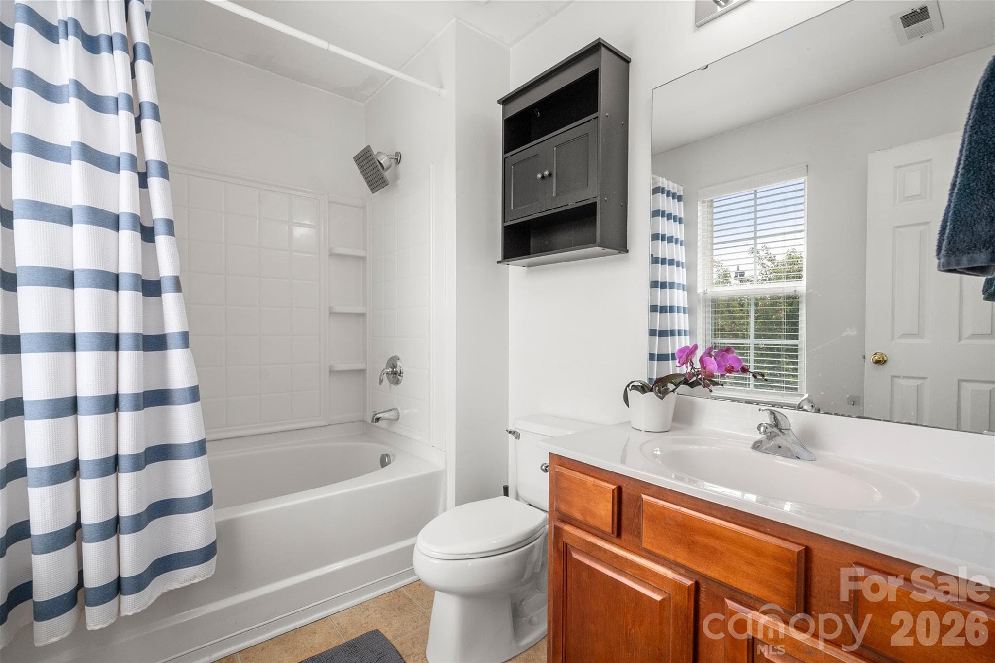 Townhouse at 228 Tail Race Lane, Fort Mill, photo 24 of 34