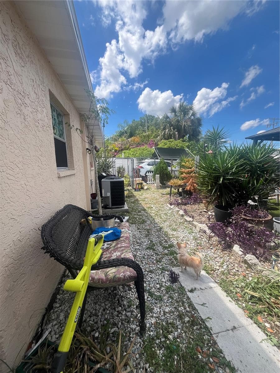 Backyard side entrance - 8604 N BRANCH AVE, TAMPA