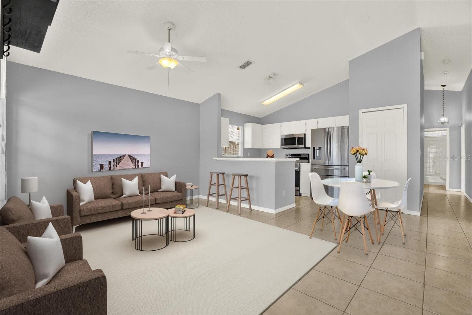 Single Family Residence at 1618 CITRUS ORCHARD WAY, VALRICO, photo 2 of 29