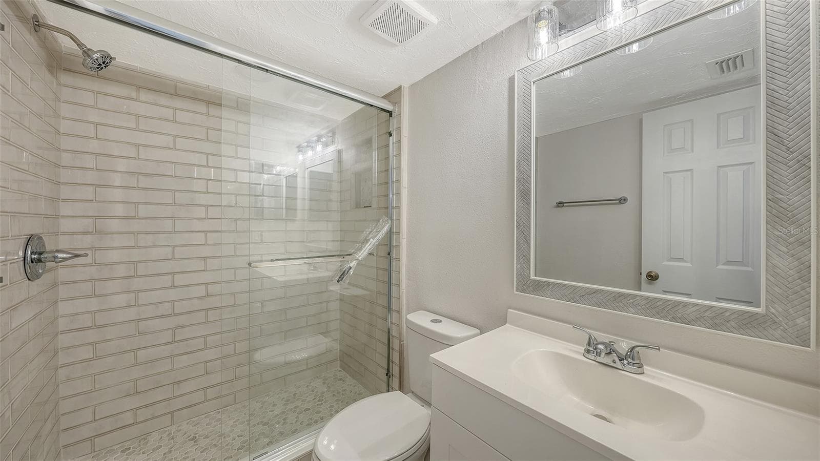 Condominium at 1720 GLENHOUSE DR #326, SARASOTA, photo 22 of 57