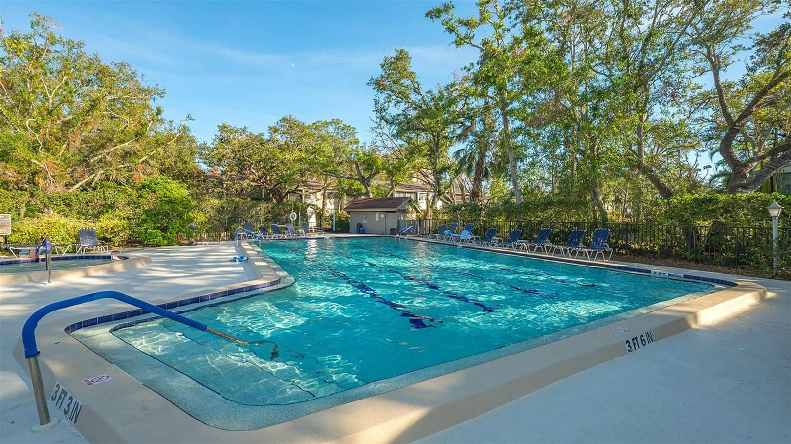 Condominium at 1720 GLENHOUSE DR #326, SARASOTA, photo 37 of 57