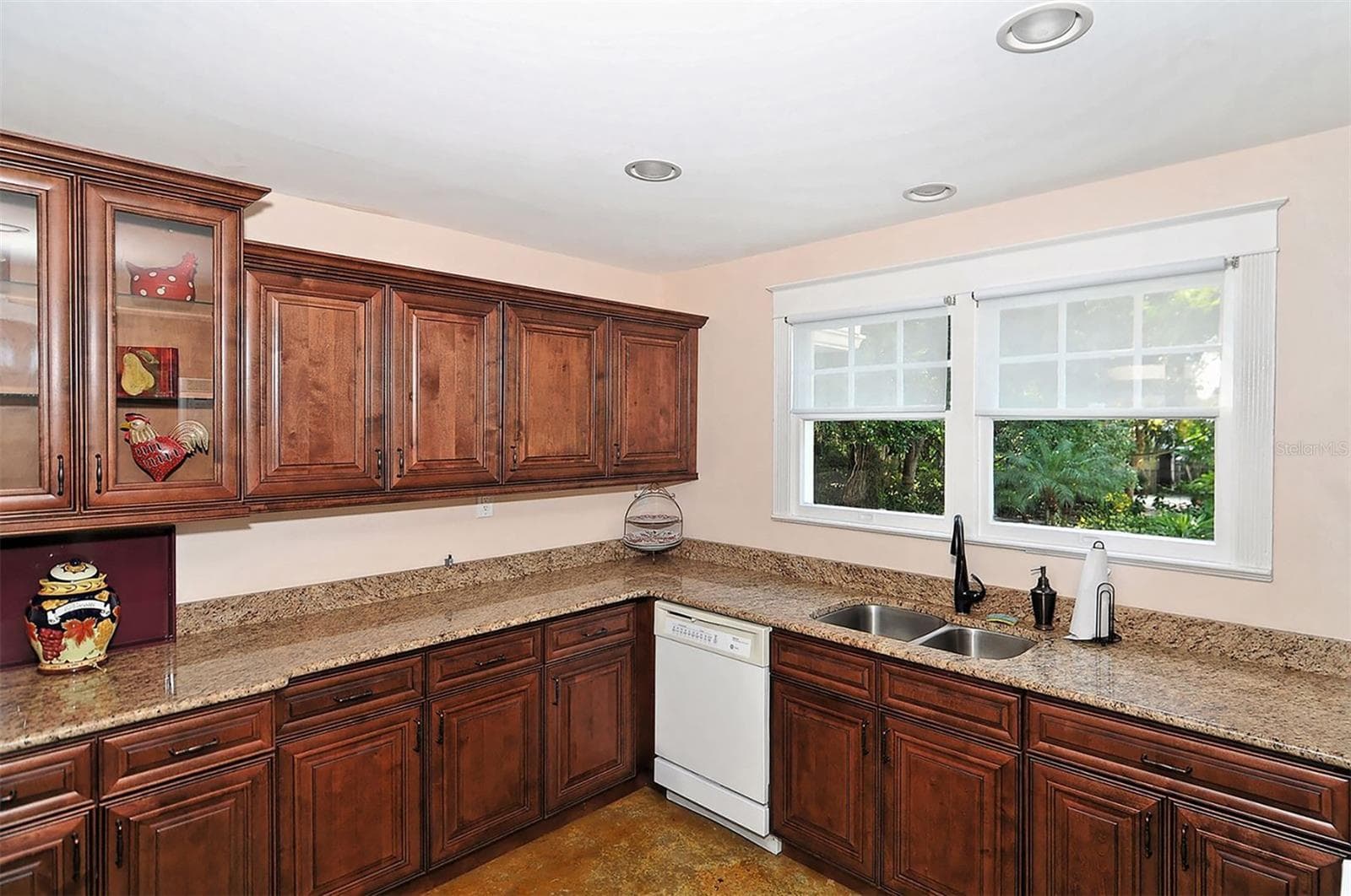 Condominium at 1720 GLENHOUSE DR #326, SARASOTA, photo 51 of 57