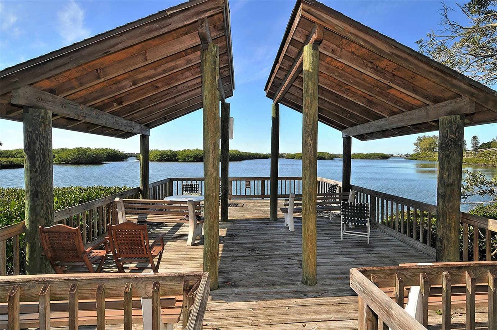 Condominium at 1720 GLENHOUSE DR #326, SARASOTA, photo 53 of 57