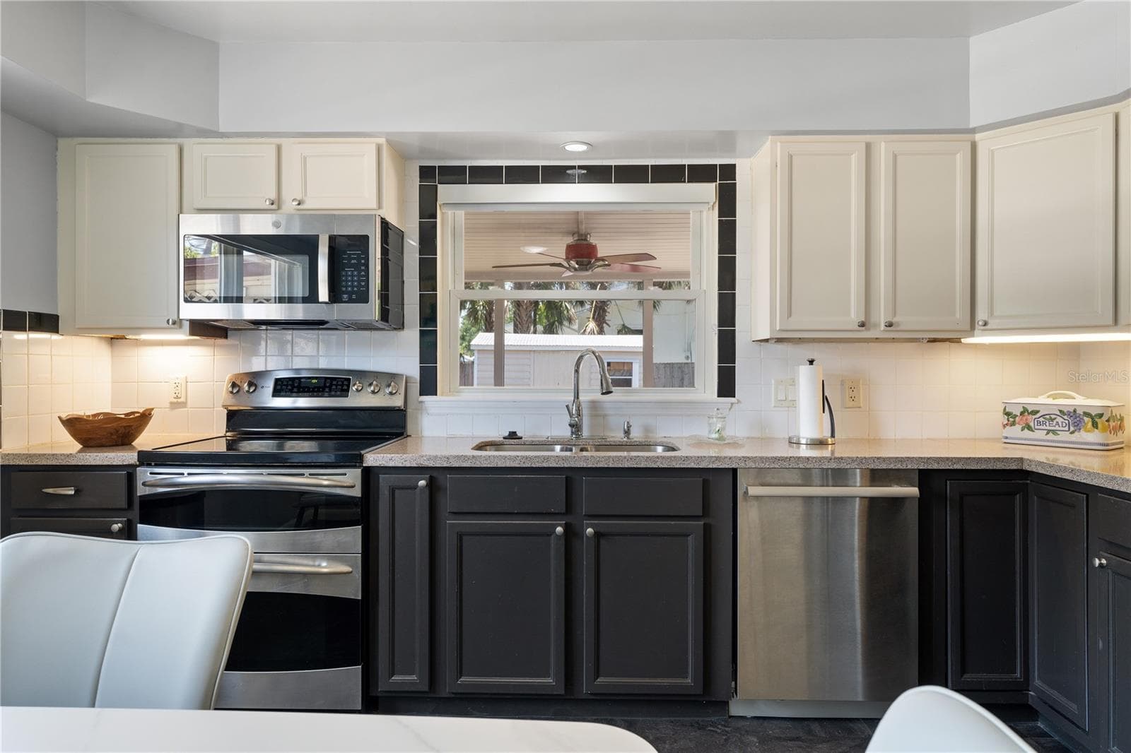 Kitchen - 138 PEARL AVE, SARASOTA