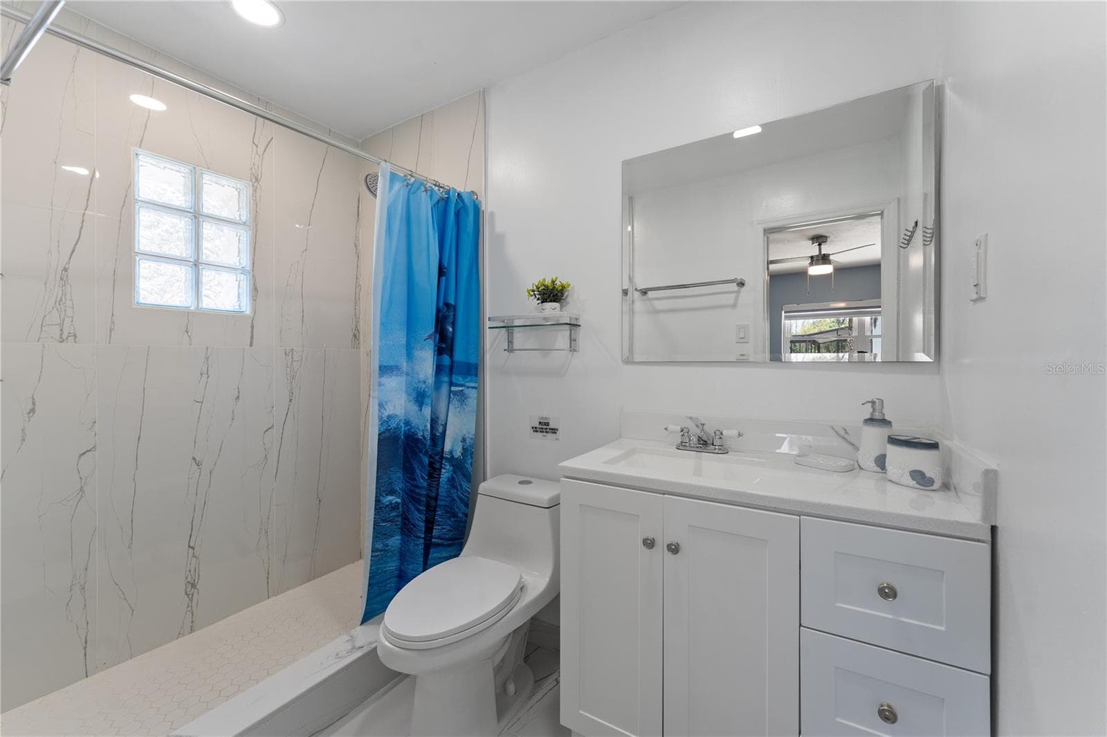 Master Bathroom - 138 PEARL AVE, SARASOTA