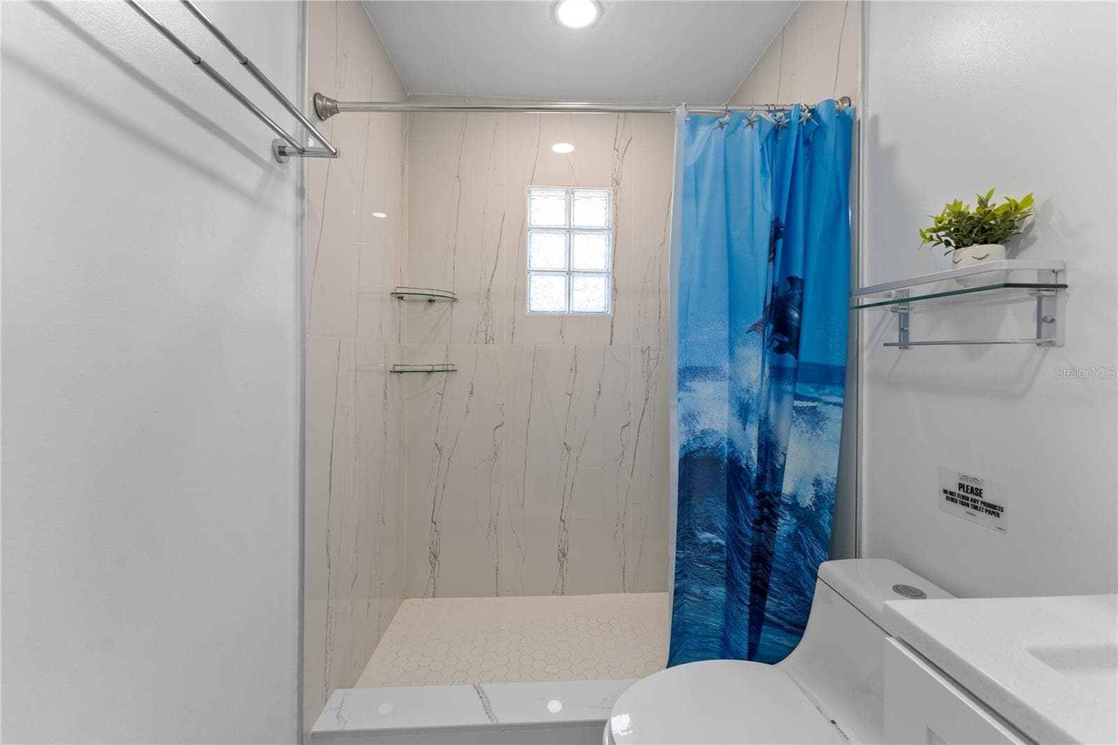 Master Bathroom - 138 PEARL AVE, SARASOTA