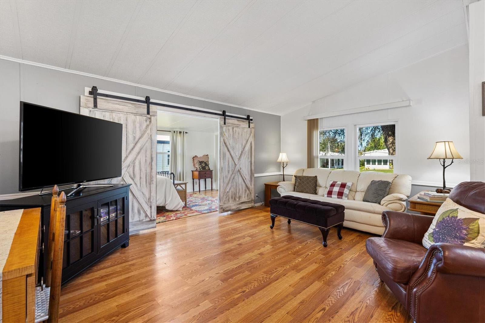 Manufactured Home at 732 ROYAL PALM AVE, THE VILLAGES, photo 13 of 30