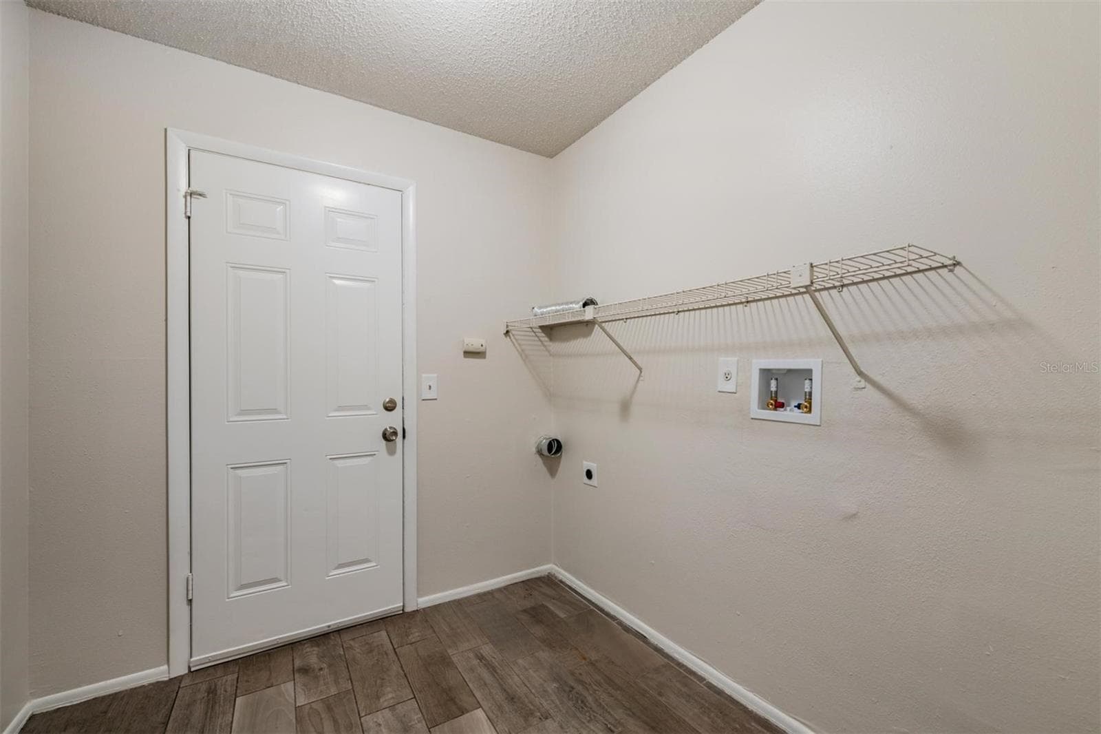 Single Family Residence at 1124 DANNY DR, SARASOTA, photo 31 of 45