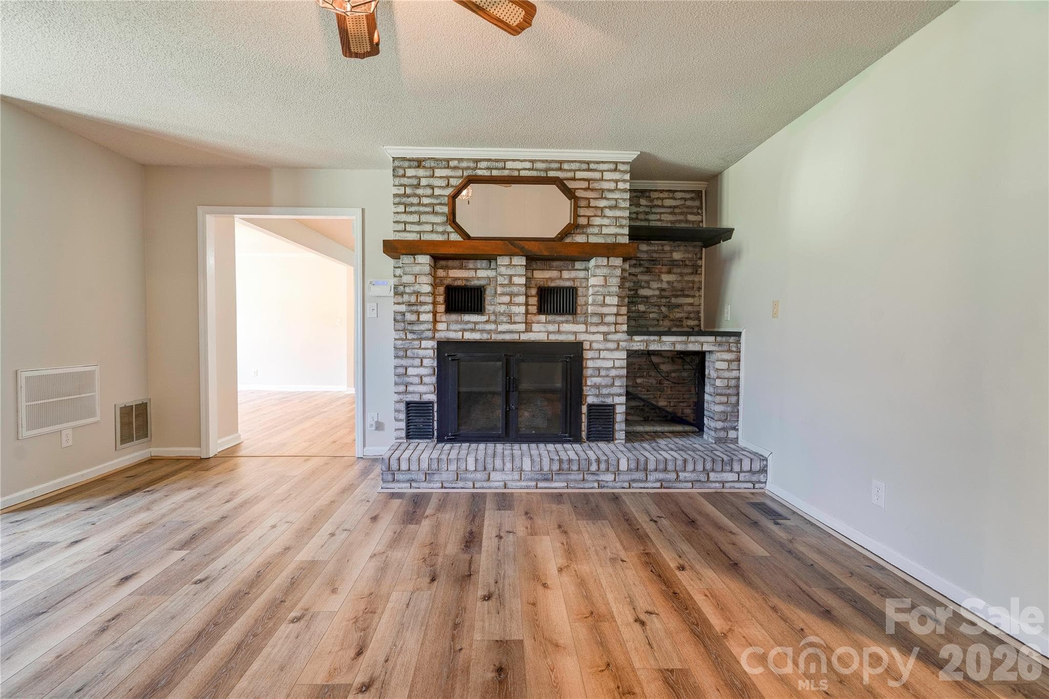 Family Room - Shelby