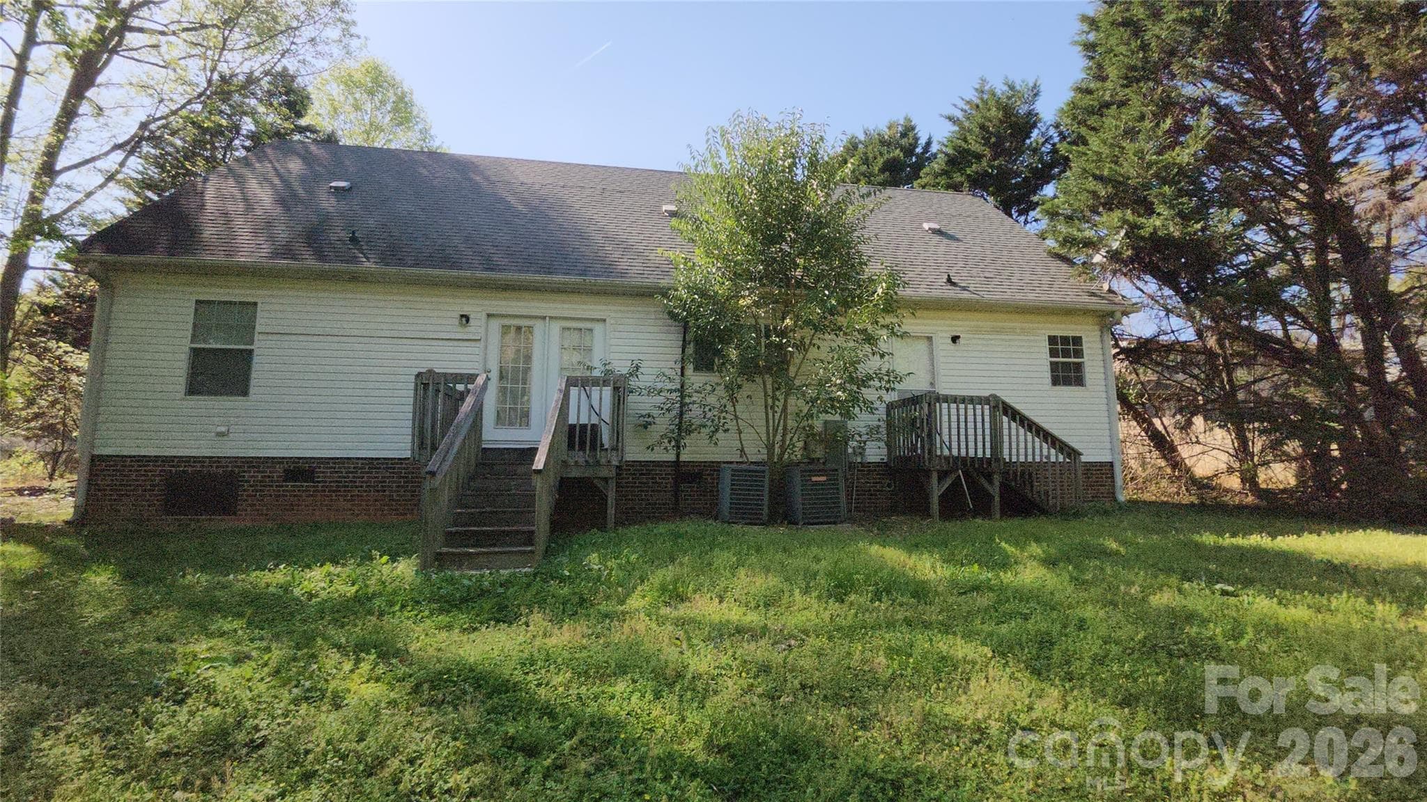 Back View - 213 Vicki Way, Stanley
