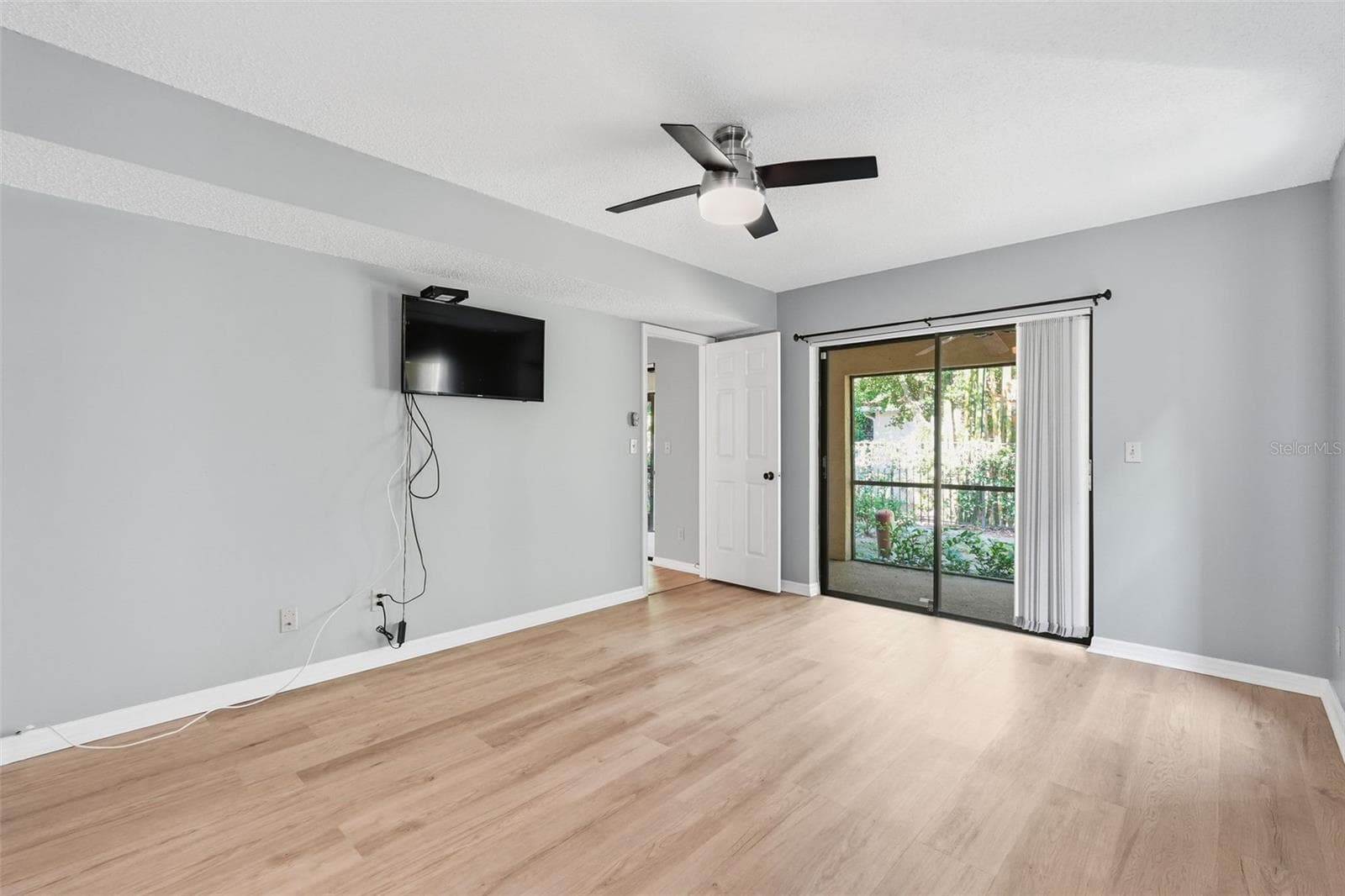 Condominium at 3163 LANDMARK DR #615, CLEARWATER, photo 14 of 29