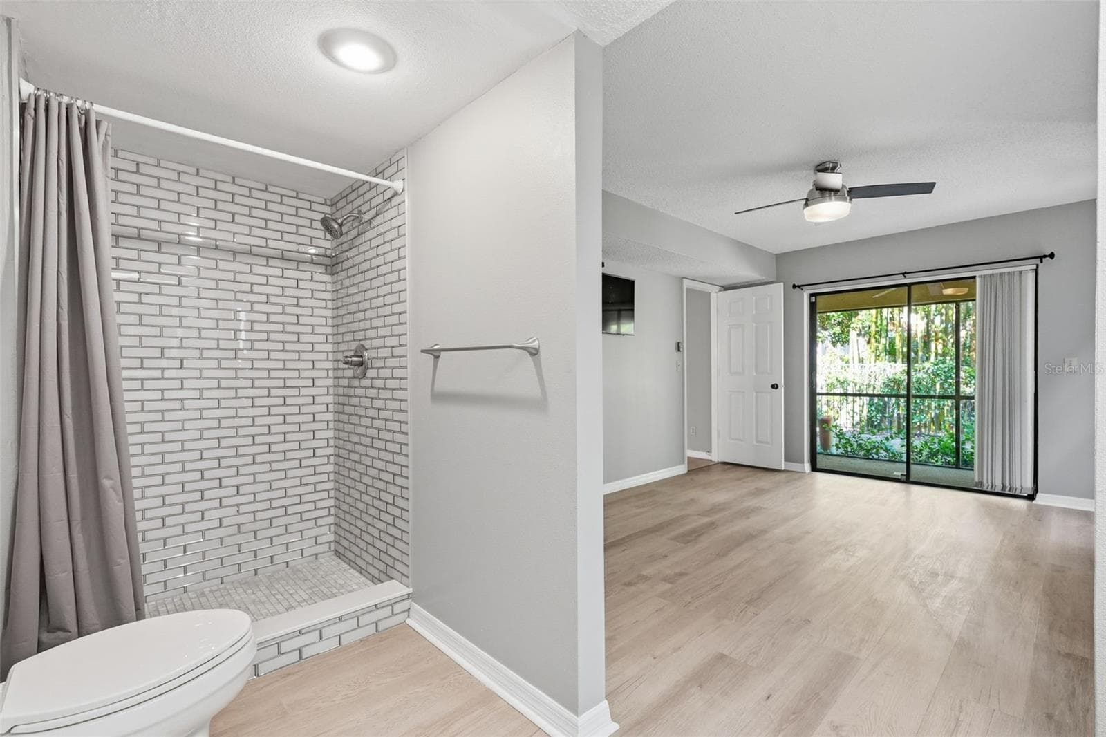 Condominium at 3163 LANDMARK DR #615, CLEARWATER, photo 19 of 29
