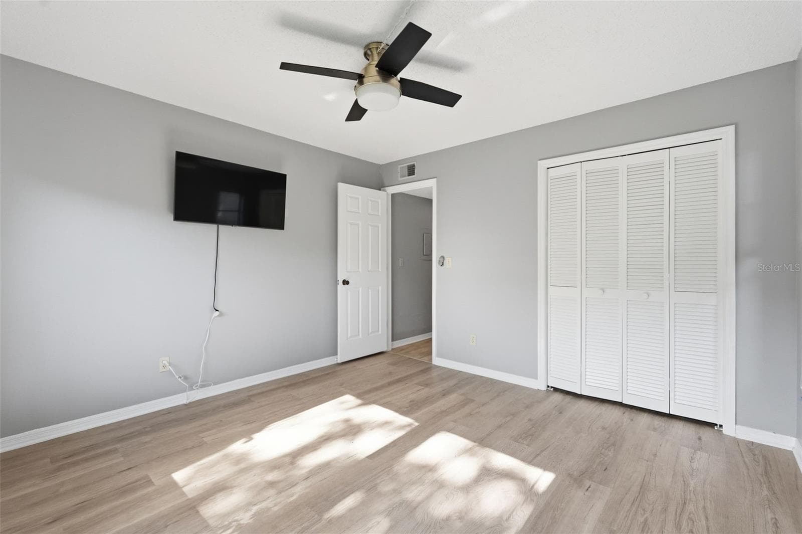 Condominium at 3163 LANDMARK DR #615, CLEARWATER, photo 21 of 29