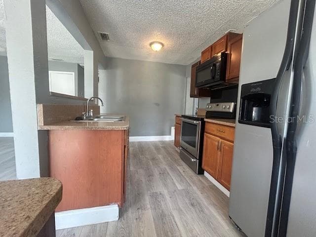 Single Family Residence at 1025 25TH ST, ORLANDO, photo 4 of 18