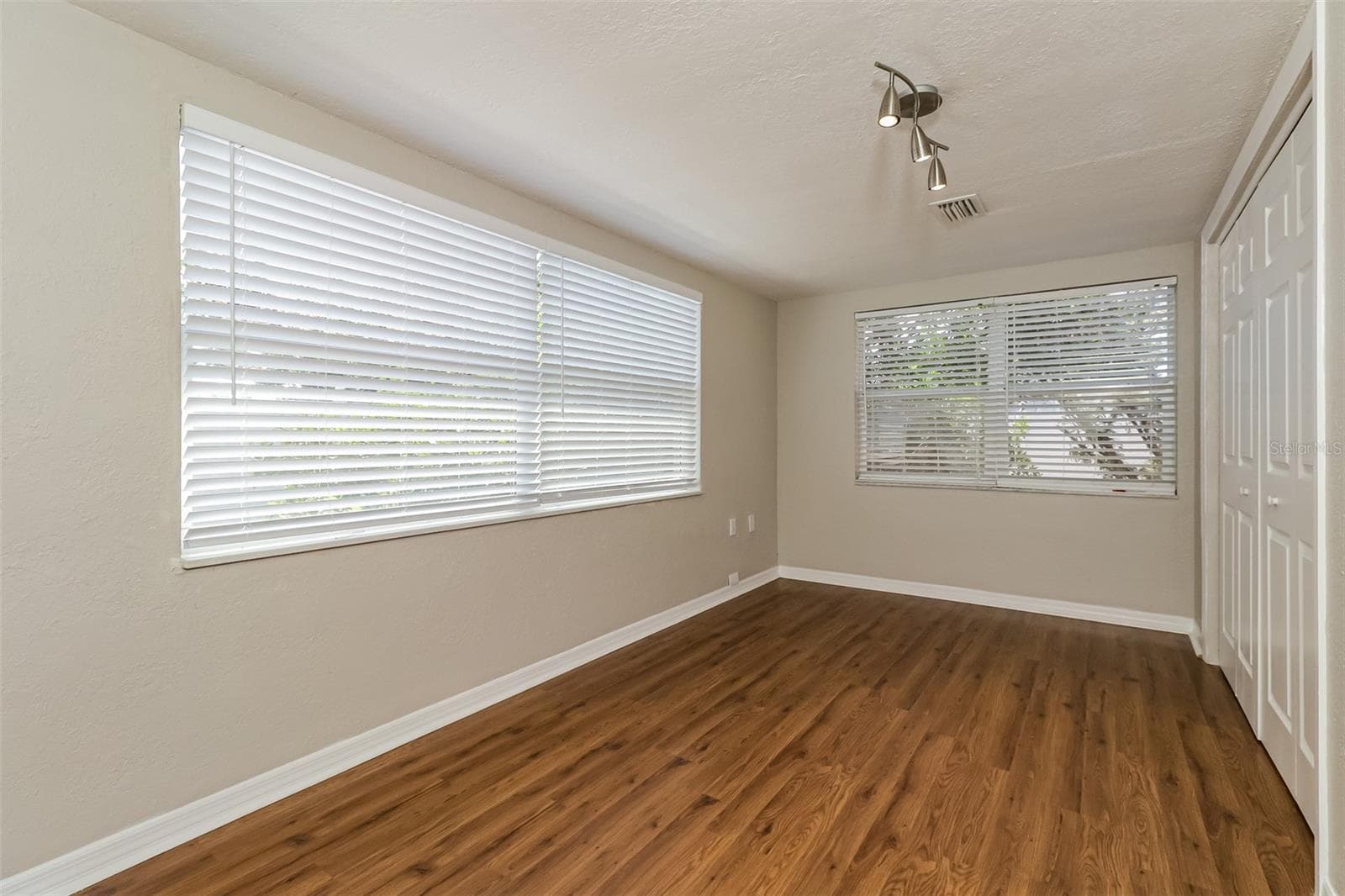 Single Family Residence at 3644 PANOLA DR, NEW PORT RICHEY, photo 17 of 21