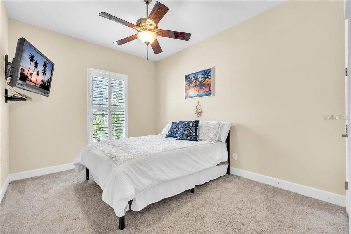 Single Family Residence at 2615 VAREO CT, CAPE CORAL, photo 26 of 48