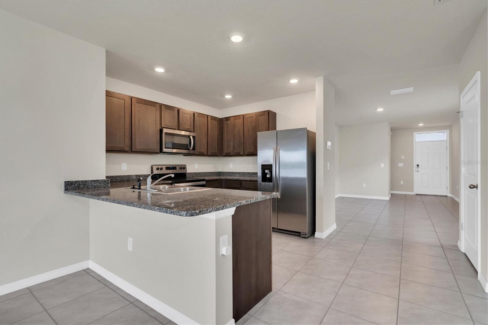 Single Family Residence at 17070 OVAL RUM DR, WIMAUMA, photo 13 of 43