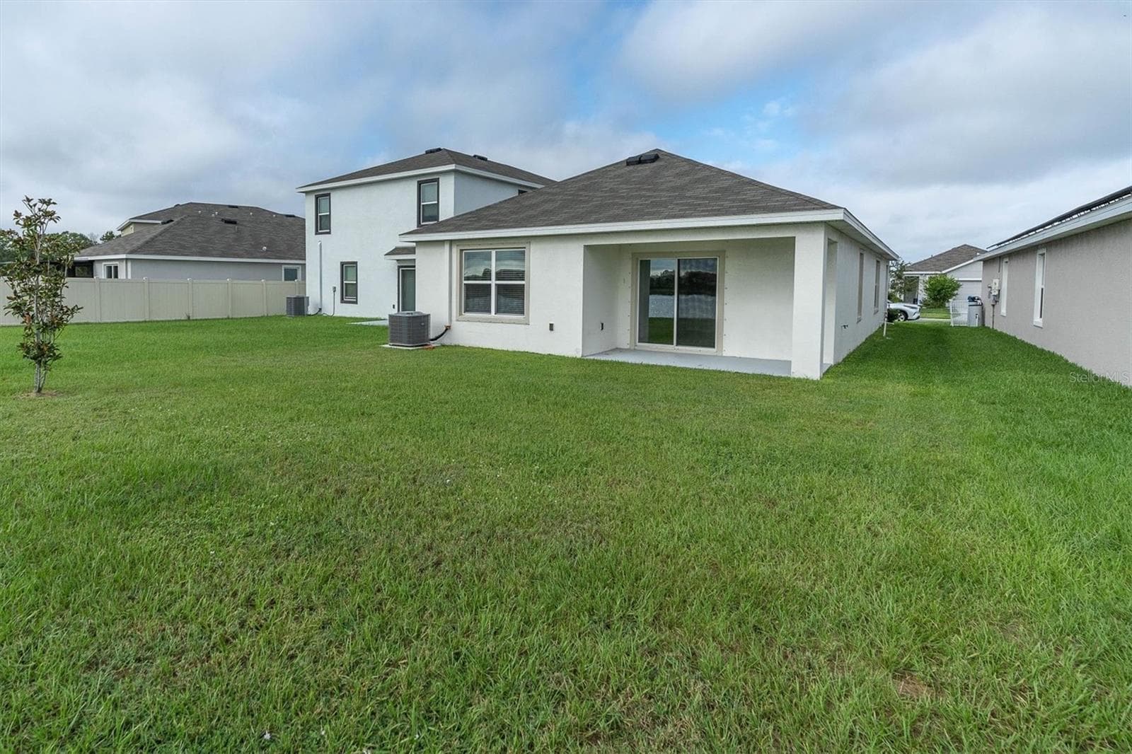 Single Family Residence at 17070 OVAL RUM DR, WIMAUMA, photo 29 of 43