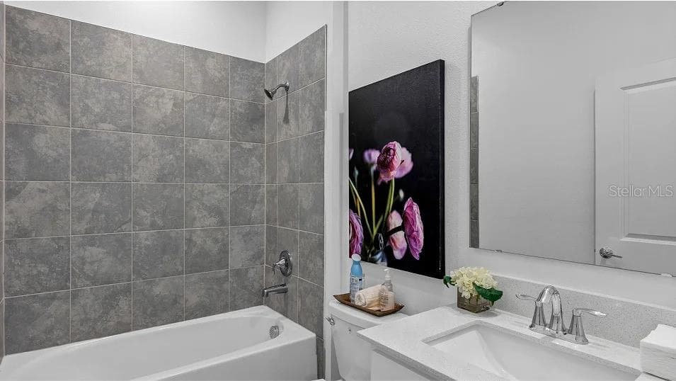 Owner's Suite - 639 TERRAPIN DR, DEBARY