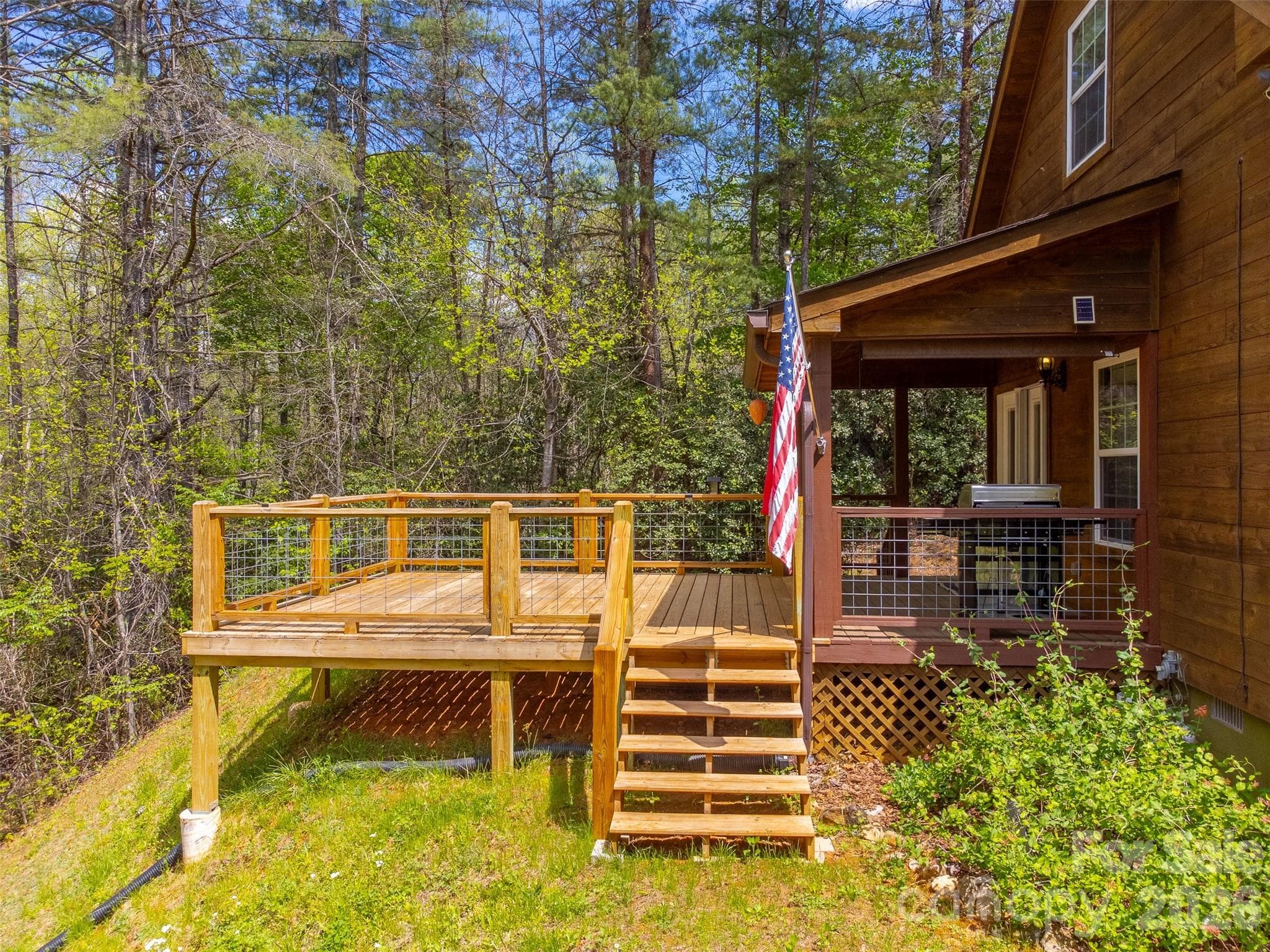 Single Family Residence at 138 Hubbell Lane, Robbinsville, photo 6 of 49