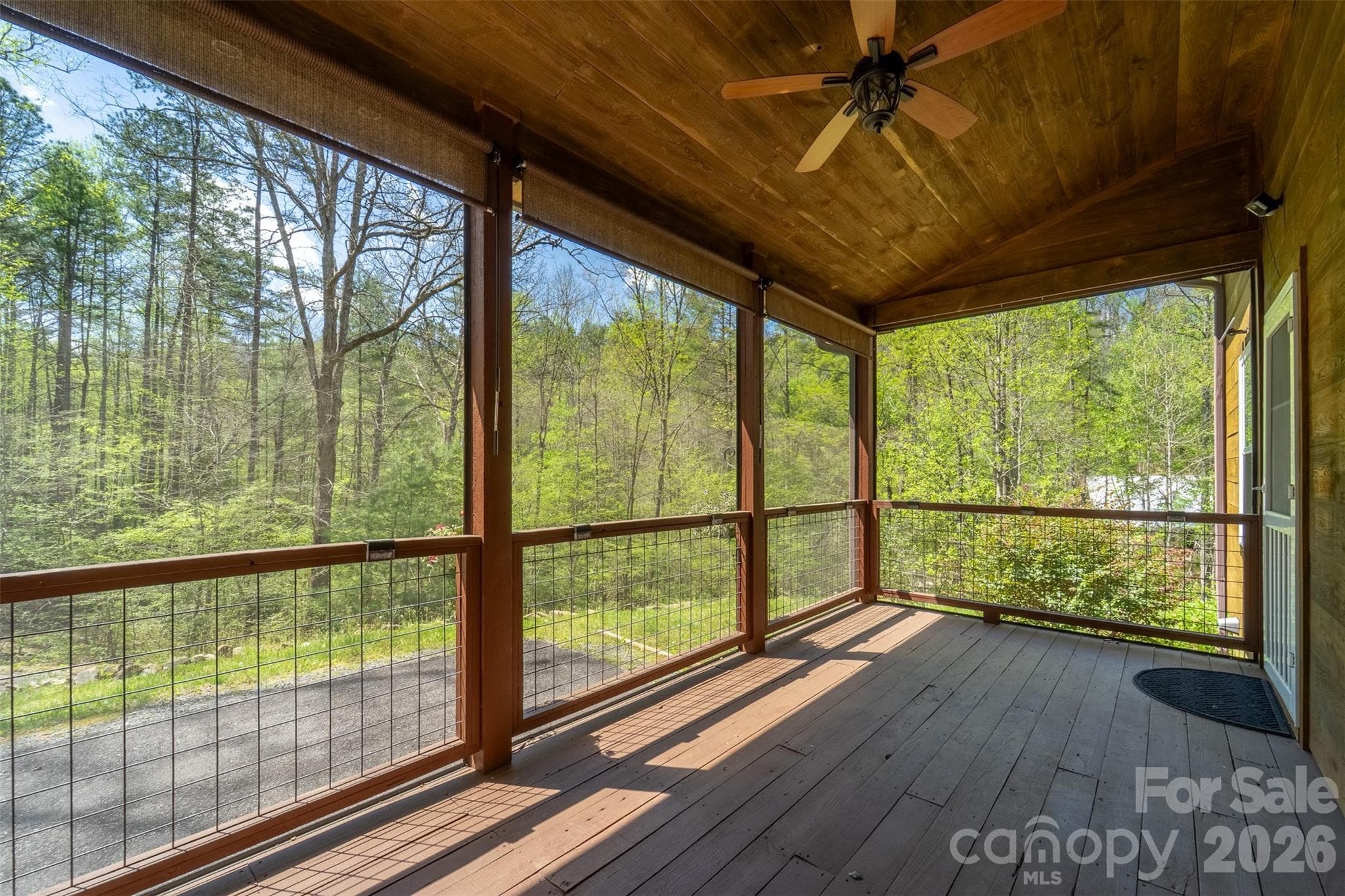 Single Family Residence at 138 Hubbell Lane, Robbinsville, photo 10 of 49