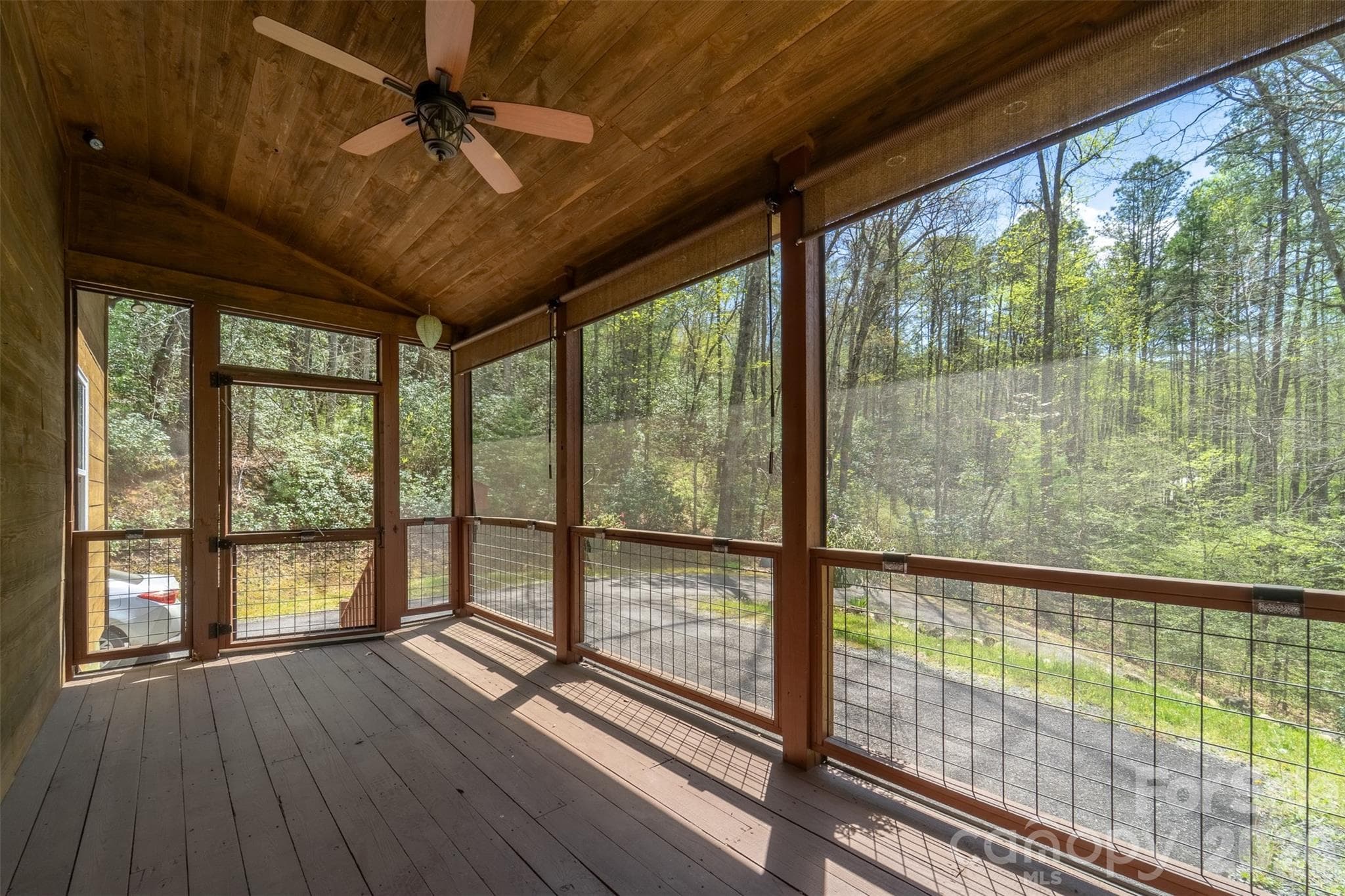 Single Family Residence at 138 Hubbell Lane, Robbinsville, photo 12 of 49
