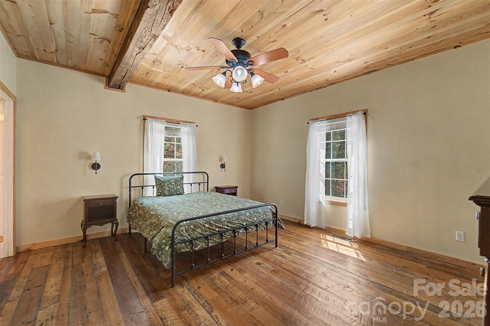 Single Family Residence at 138 Hubbell Lane, Robbinsville, photo 26 of 49