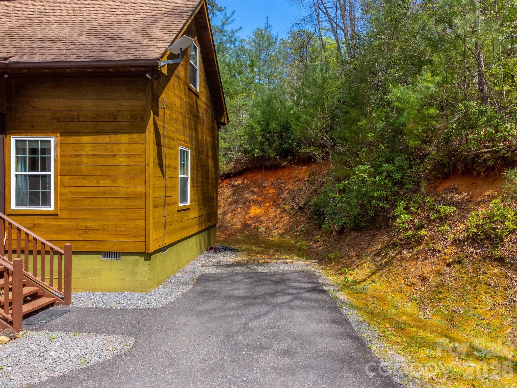 Single Family Residence at 138 Hubbell Lane, Robbinsville, photo 47 of 49