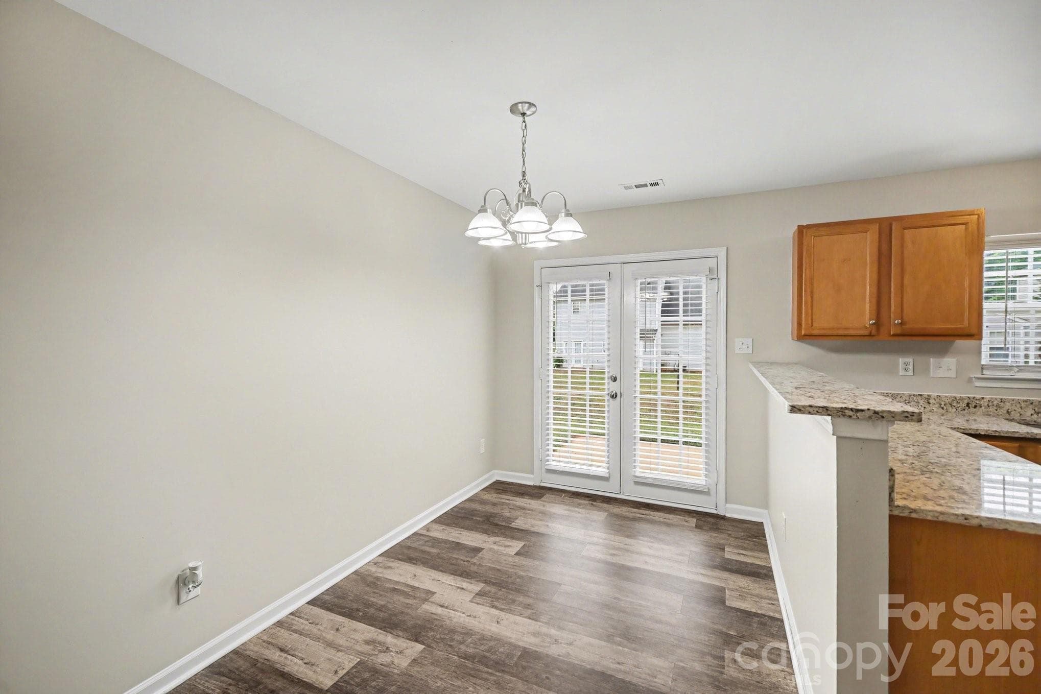 Single Family Residence at 7916 Mcgarry Trail, Charlotte, photo 11 of 27