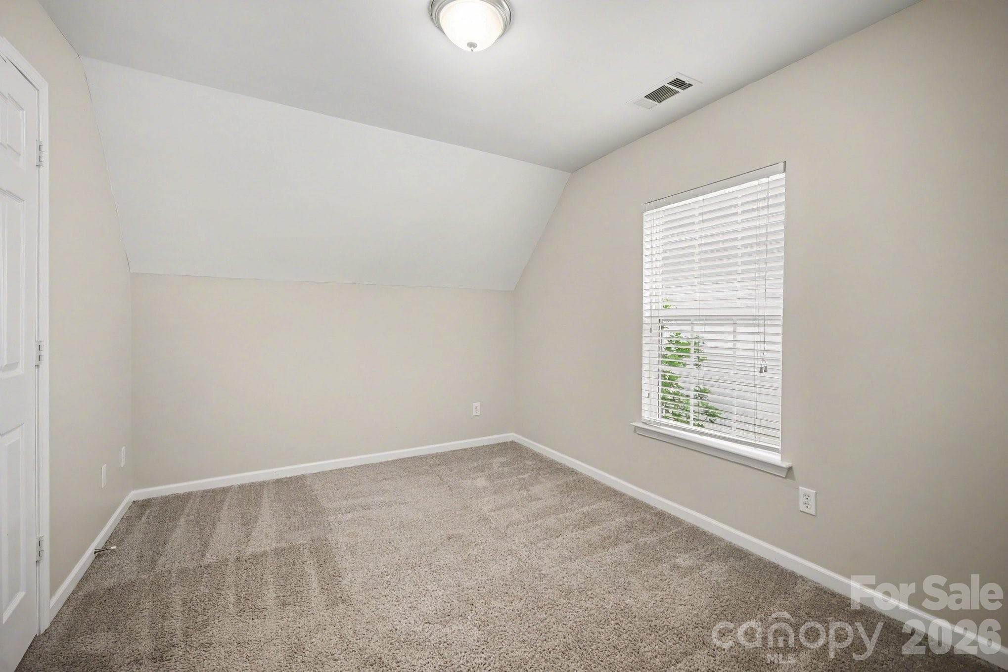Single Family Residence at 7916 Mcgarry Trail, Charlotte, photo 20 of 27