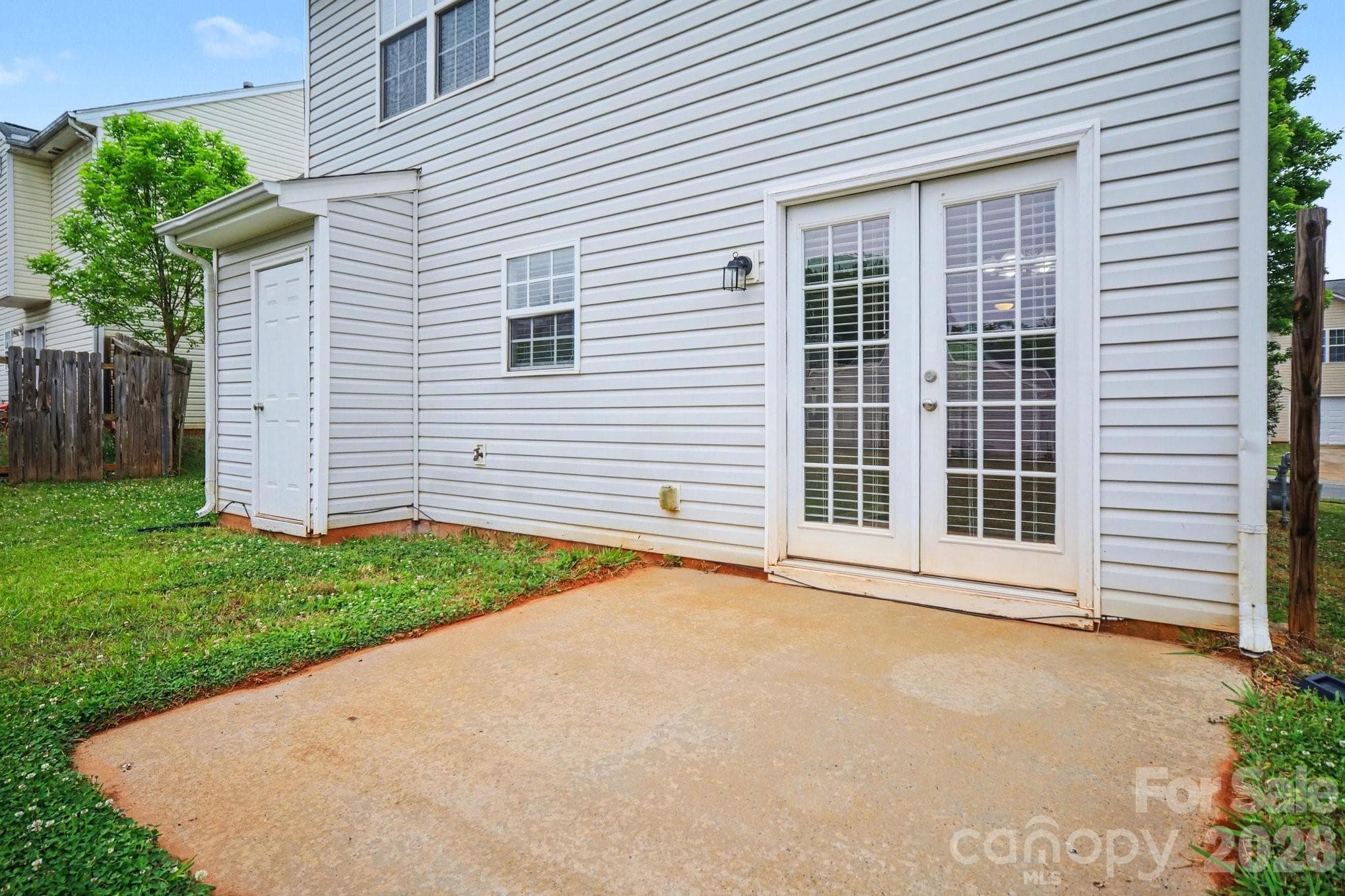 Single Family Residence at 7916 Mcgarry Trail, Charlotte, photo 24 of 27