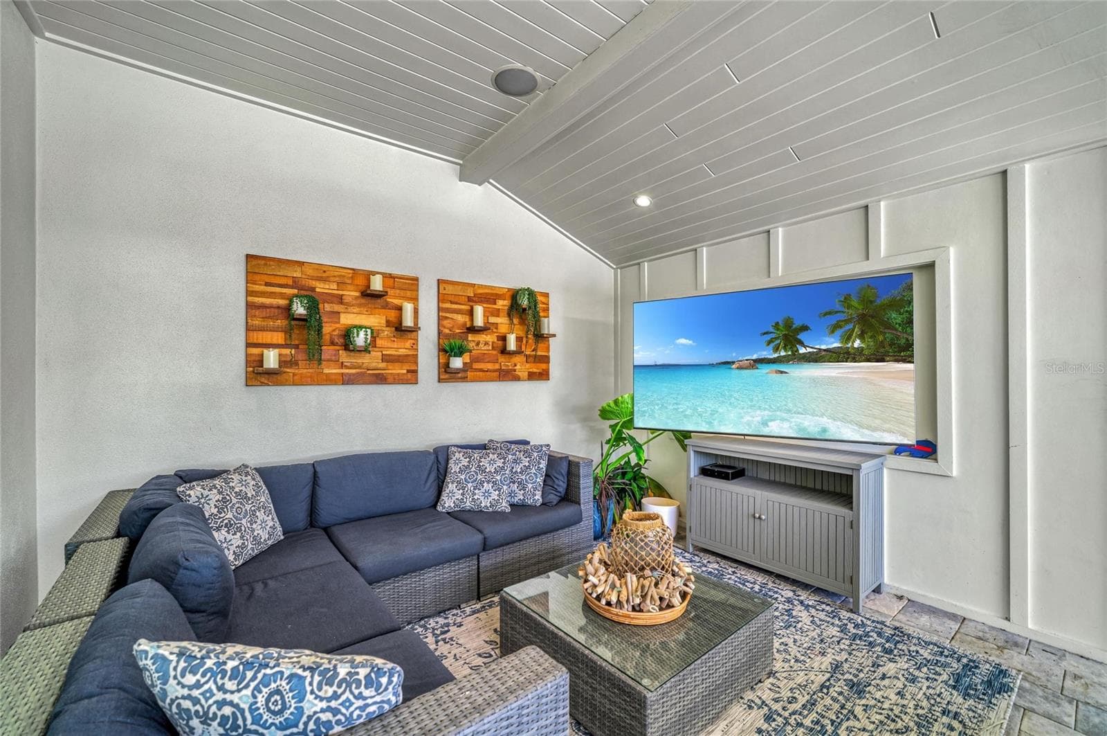 Single Family Residence at 501 68TH ST, HOLMES BEACH, photo 27 of 63