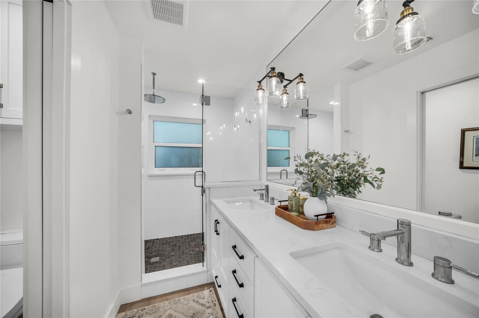 Primary Bath - 501 68TH ST, HOLMES BEACH