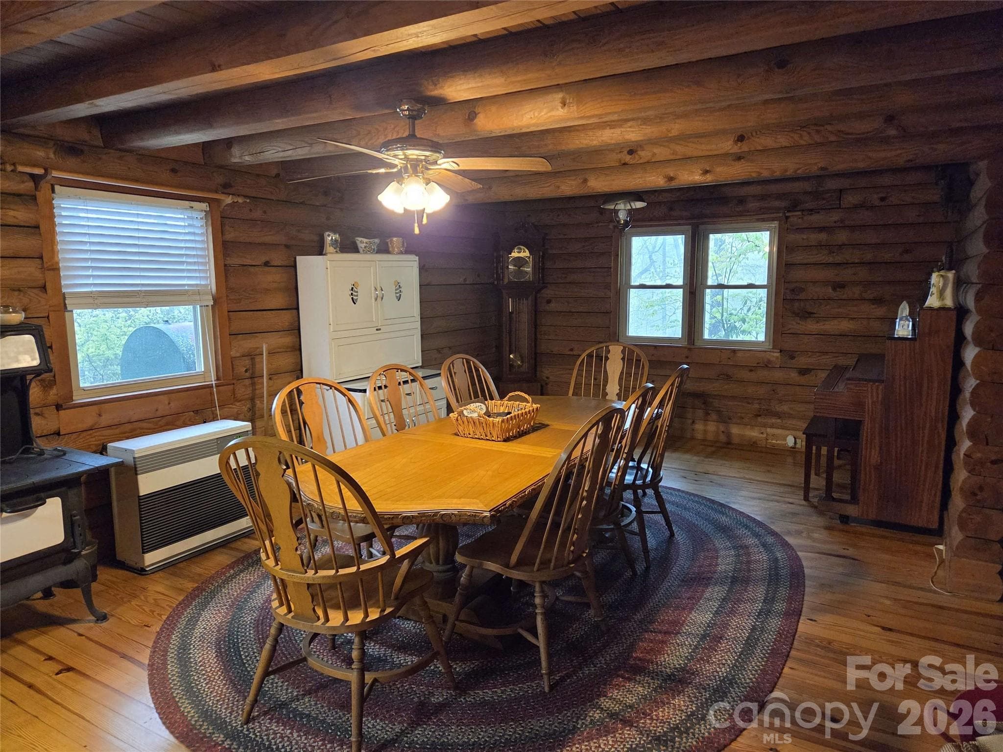 Single Family Residence at 692 Buck Hill Road, Newland, photo 7 of 31